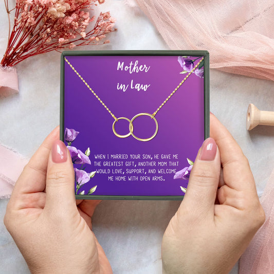 Gifts for Mother in Law: Win Her Heart Easily
