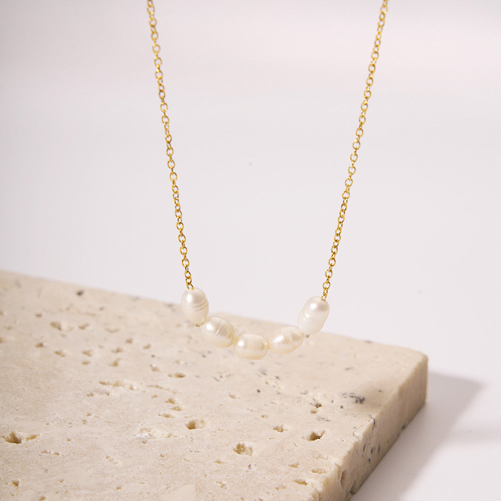 18K Gold Dainty Pearl Chain Necklace