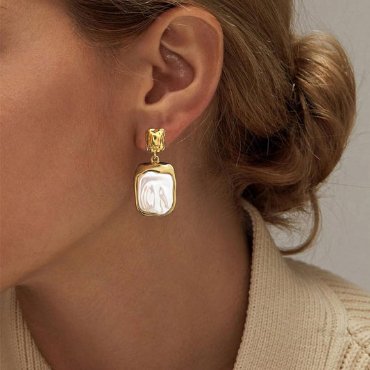 18K Gold Baroque Pearl Dangle Earrings