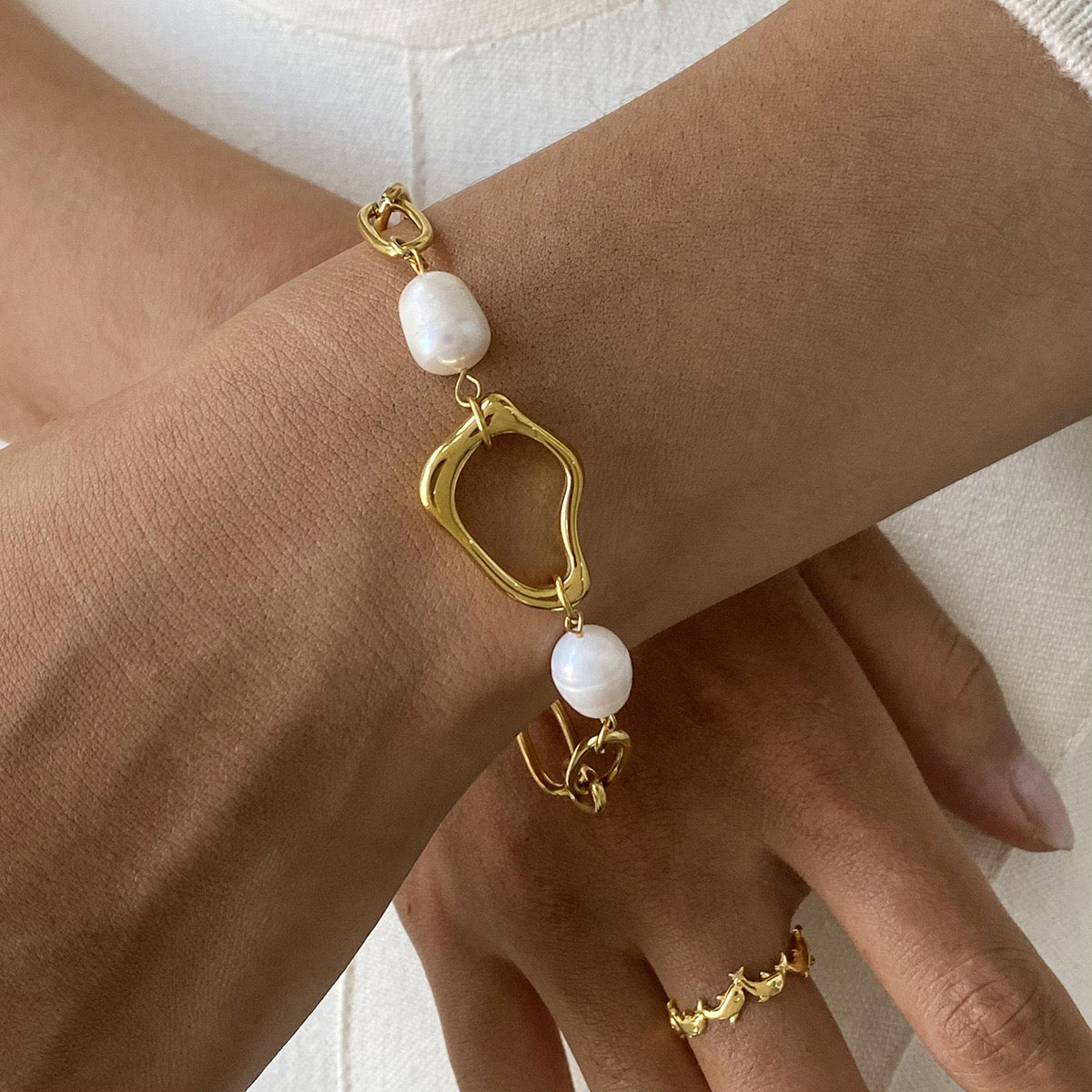 18K Gold Paperclip Chain Pearl Beads Bracelet