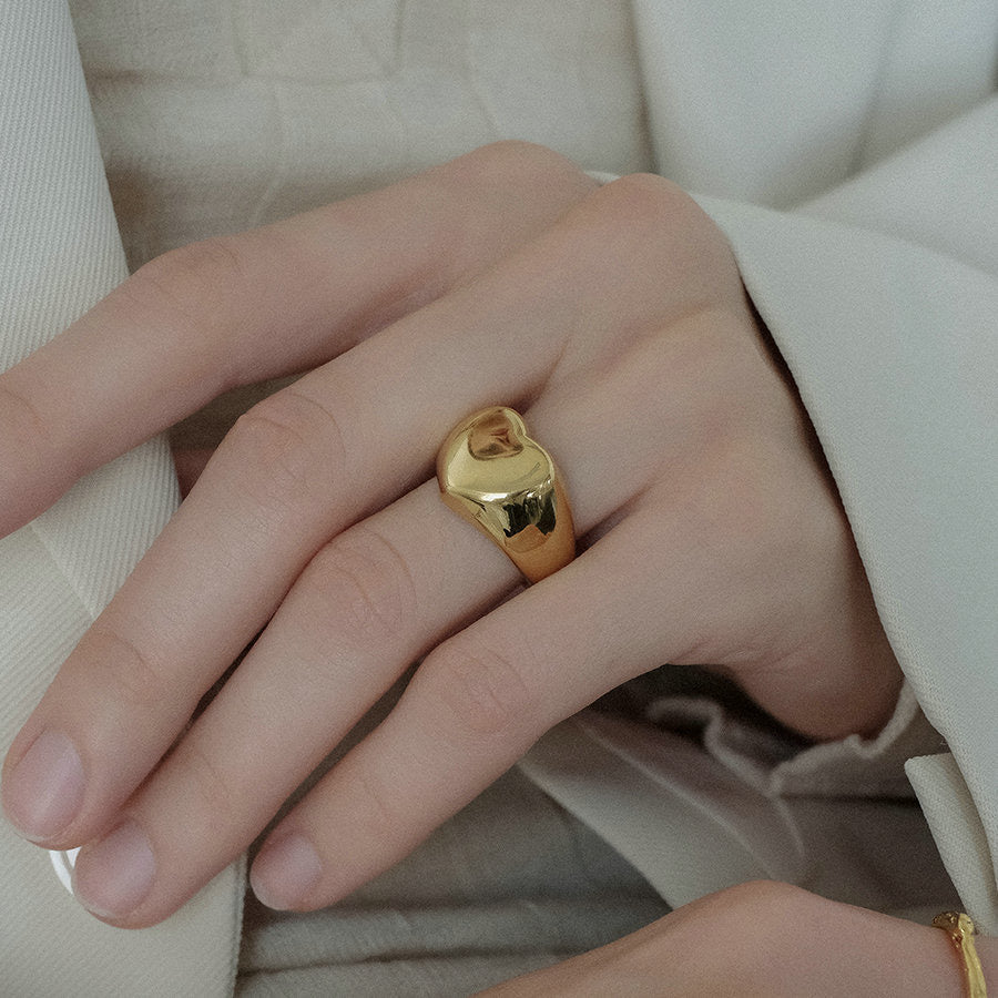 18K Gold Puffy Heart Signet Ring