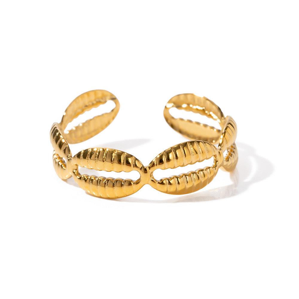 18K Gold Summer Seashell Band Ring