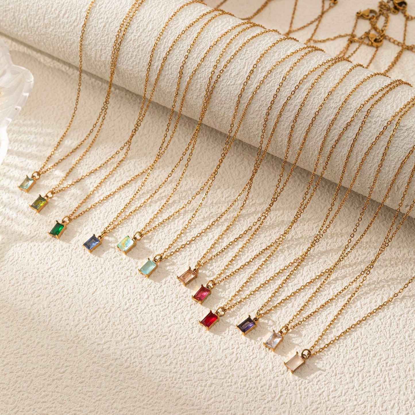 18K Gold Dainty Birthstone Pendant Necklace