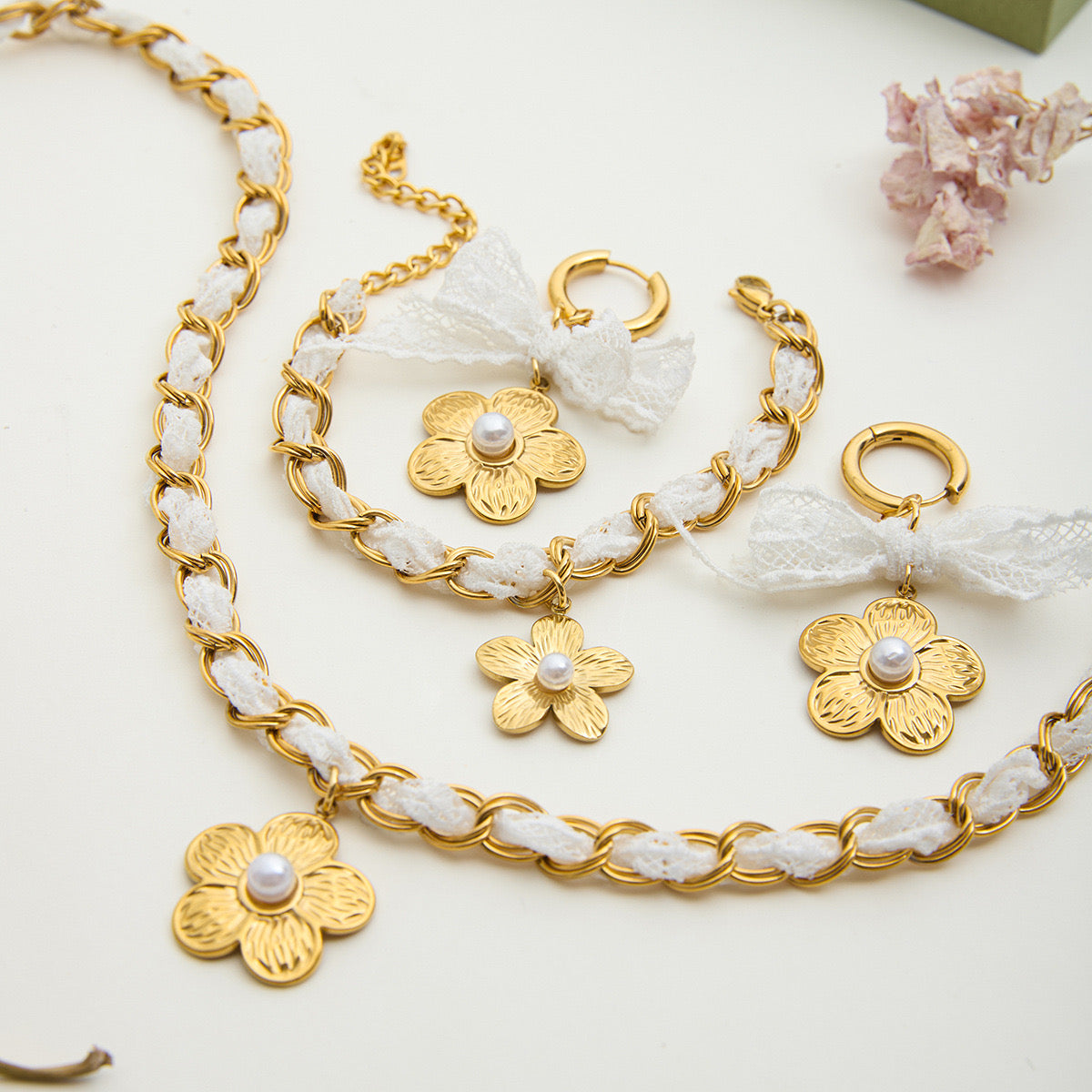 18K Gold Princess Flower Pearl Pendant Ribbon Chain Layered Necklace Set