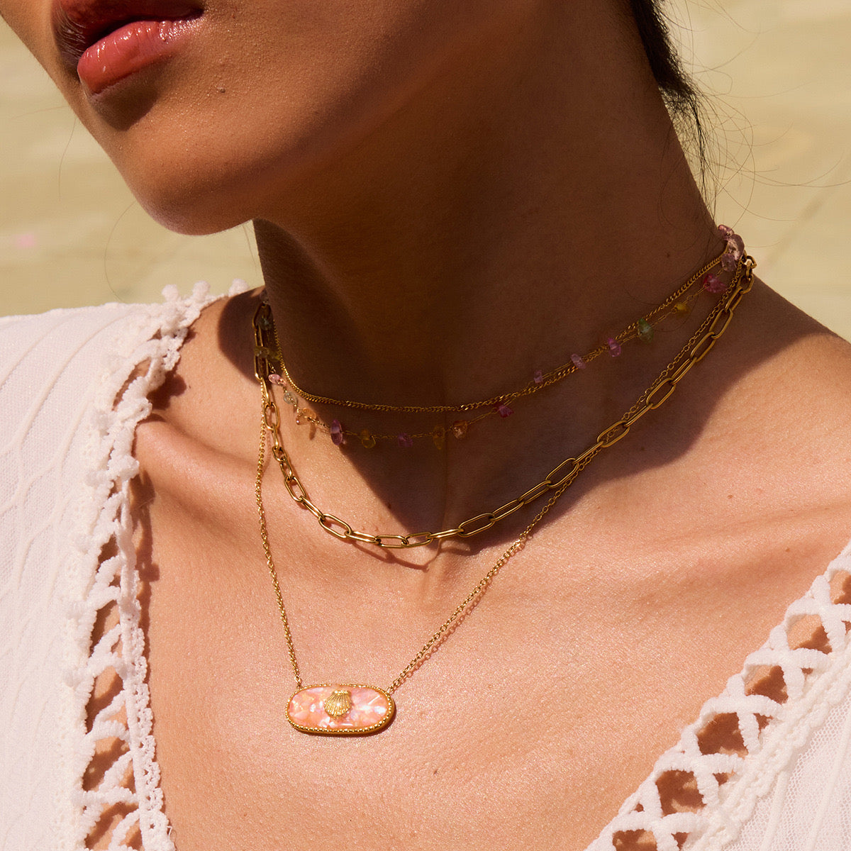 18K Gold Seashell Jelly Color Dainty Pendant Necklace