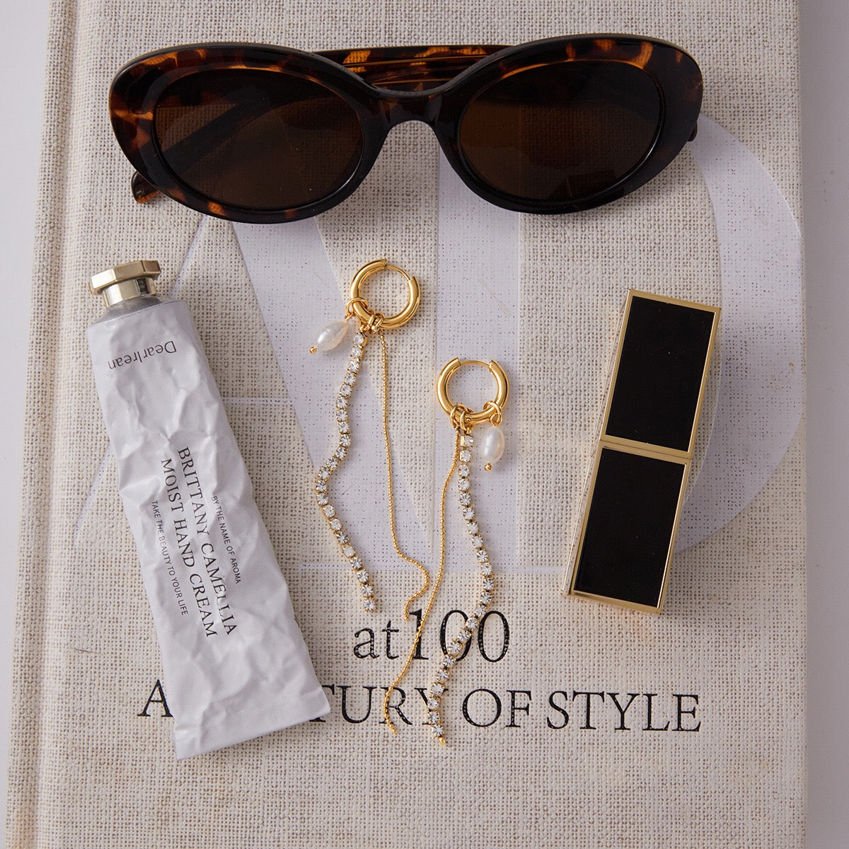 18K Gold Starstruck Tennis Chain Pearl Drop Dangle Huggie Earrings
