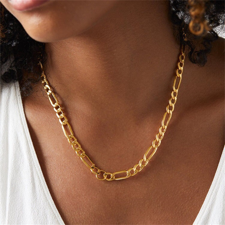 18K Gold Figaro Chain Necklace