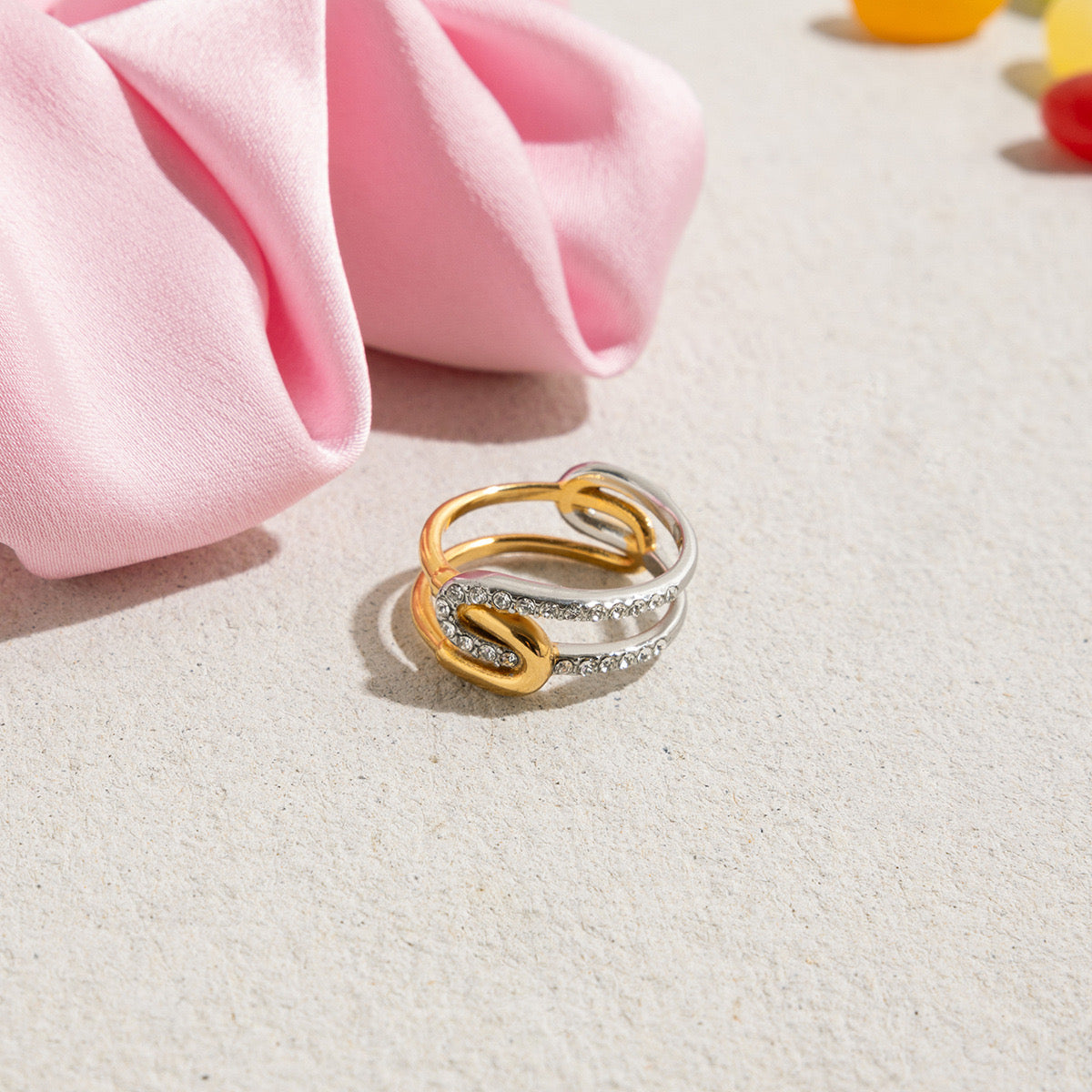 18K Gold Bling Connected Paperclip Statement Band Ring