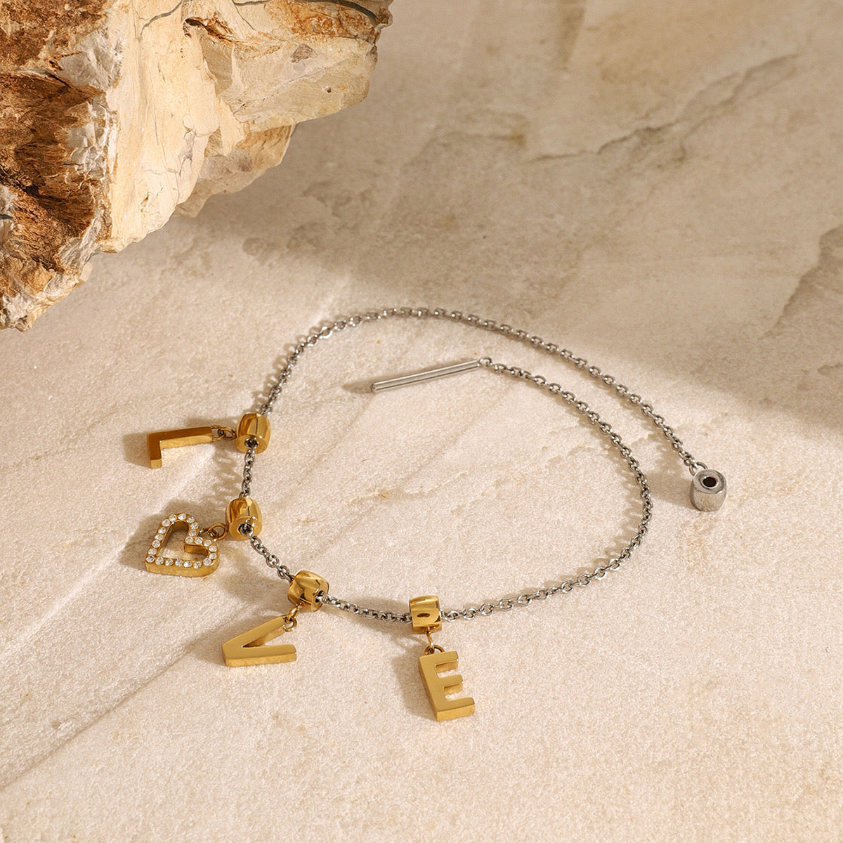 18K Gold Two Tone LOVE Pendant Heart Bracelet