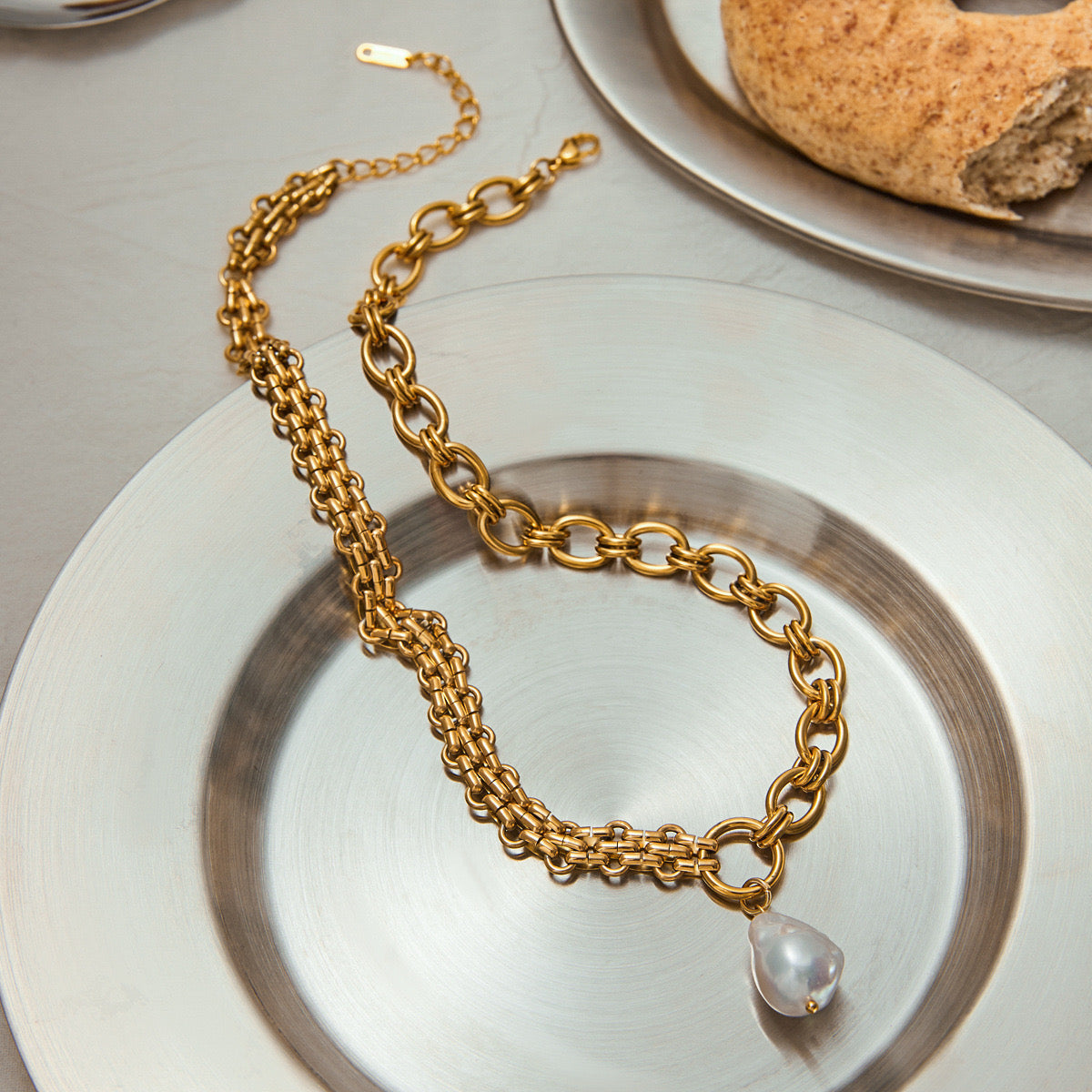 18K Gold Royal Pearl Pendant Dainty Chain Layered Necklace Set