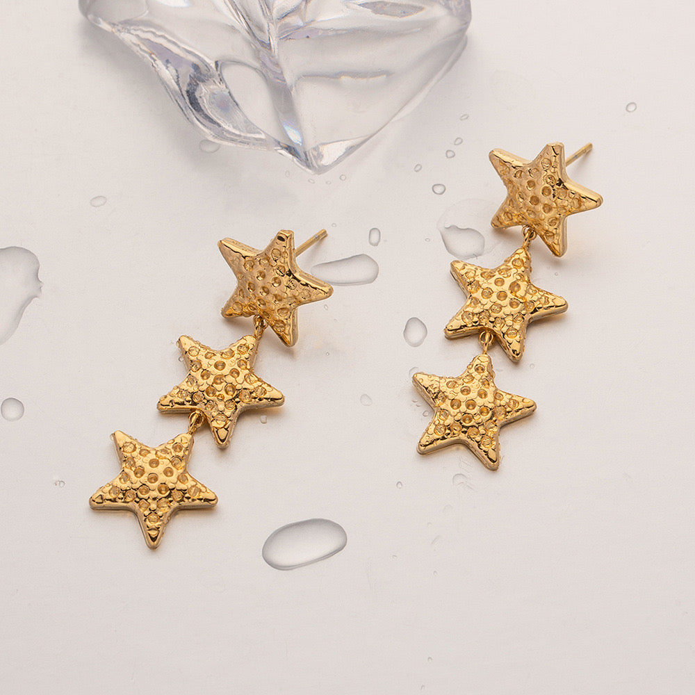 18K Gold Star Dangle Drop Earrings