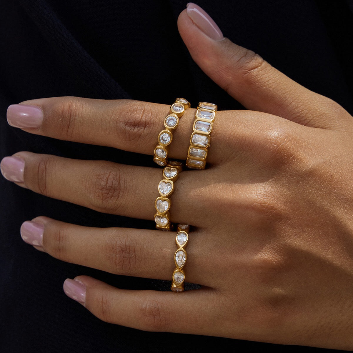 18K Gold Extra Shine Heart Eternity Tennis Ring