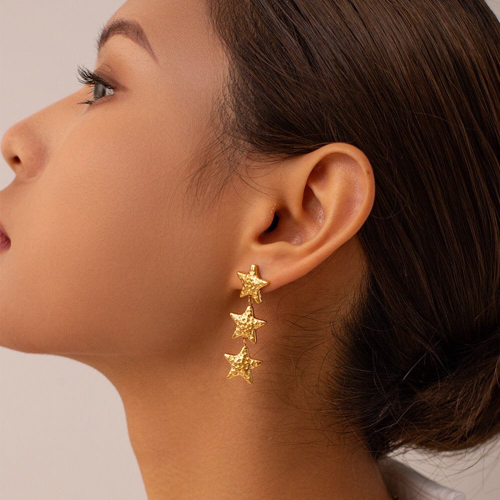 18K Gold Star Dangle Drop Earrings