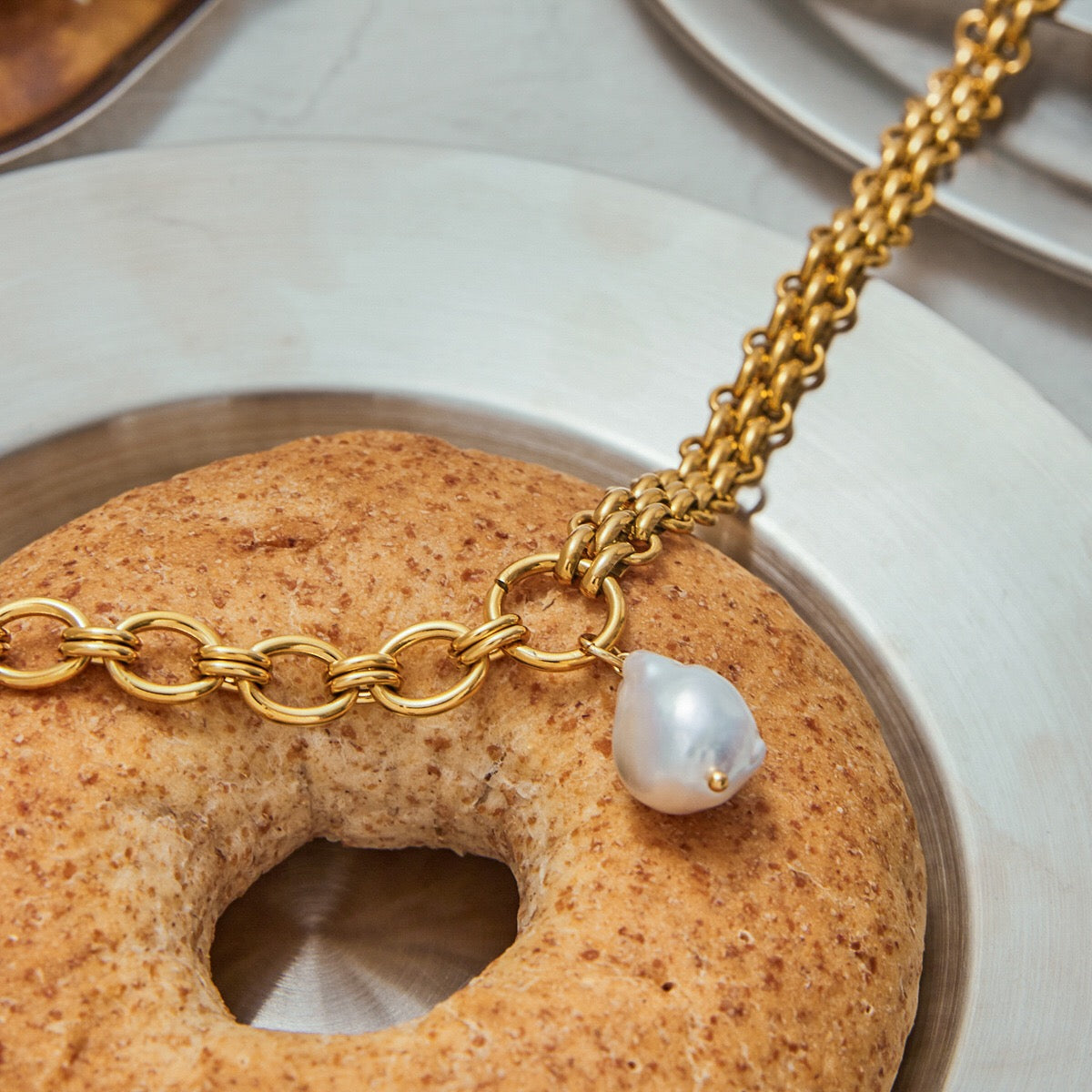 18K Gold Royal Pearl Pendant Dainty Chain Layered Necklace Set
