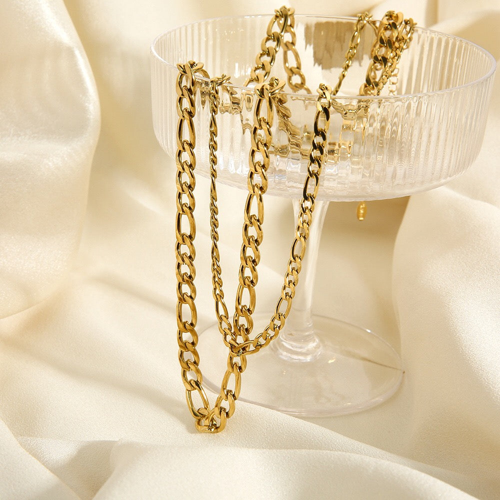 18K Gold Essential Figaro Chain Necklace