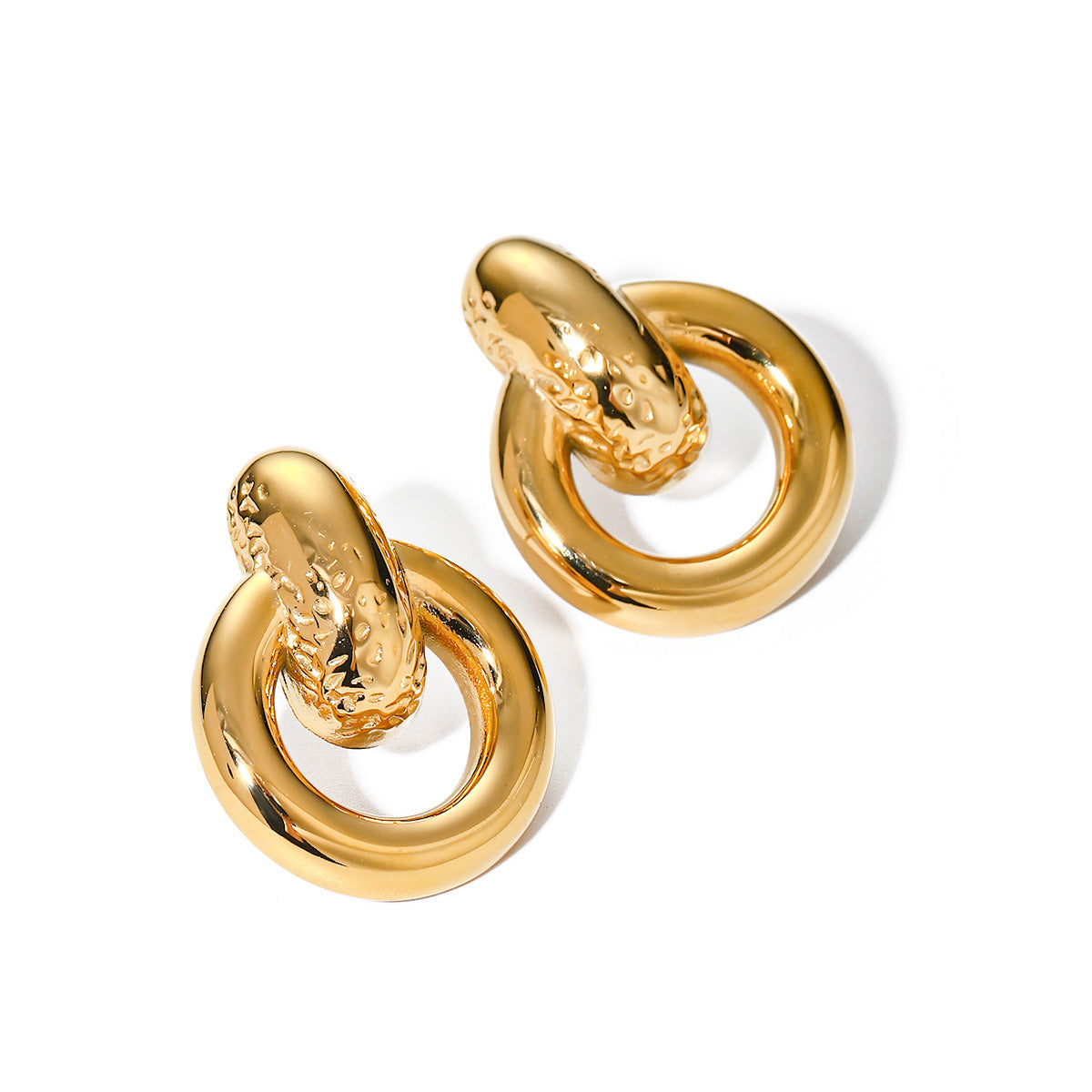 18K Gold Unique Circle Statement Stud Earrings
