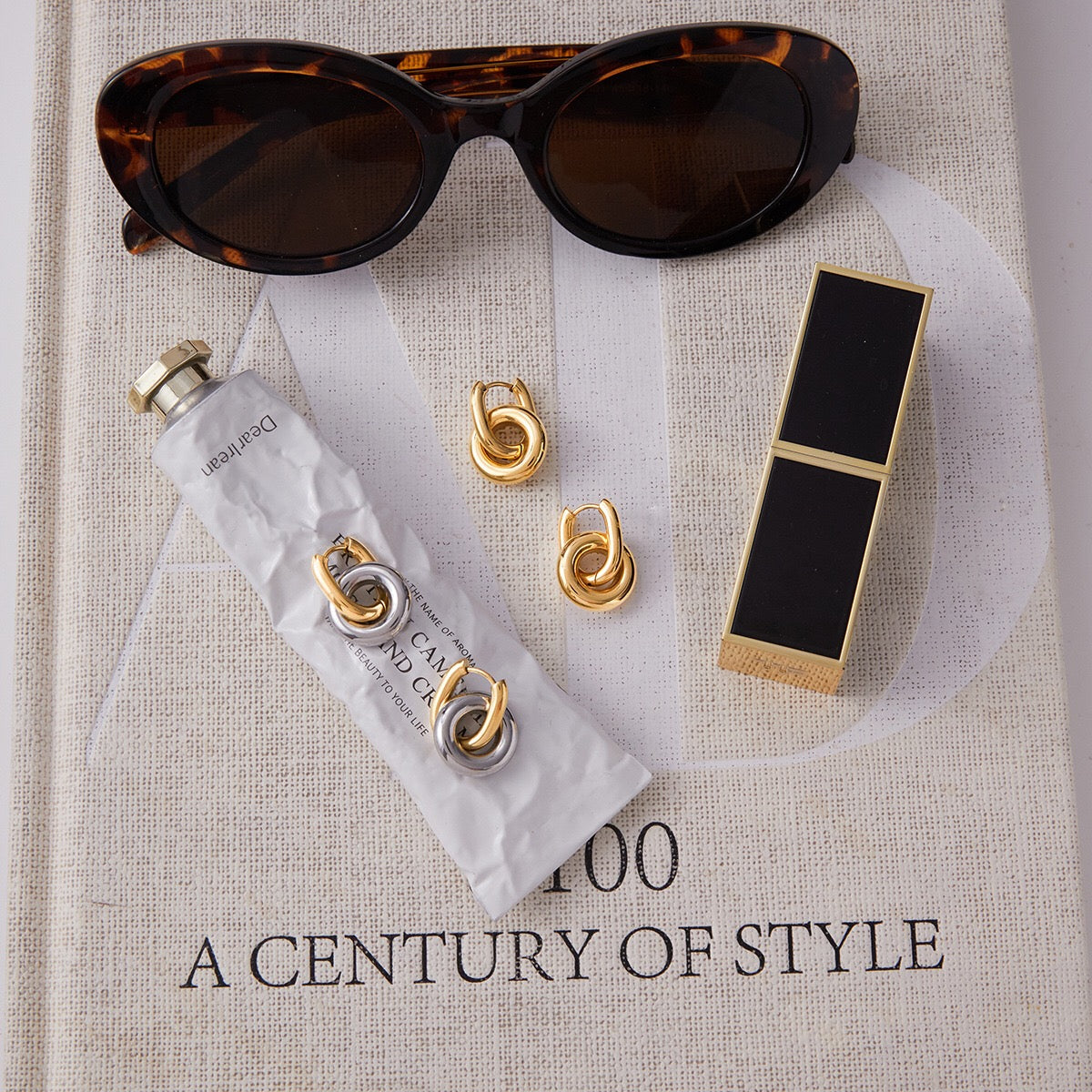 18K Gold Golden Muse Small Hoop Huggie Earrings