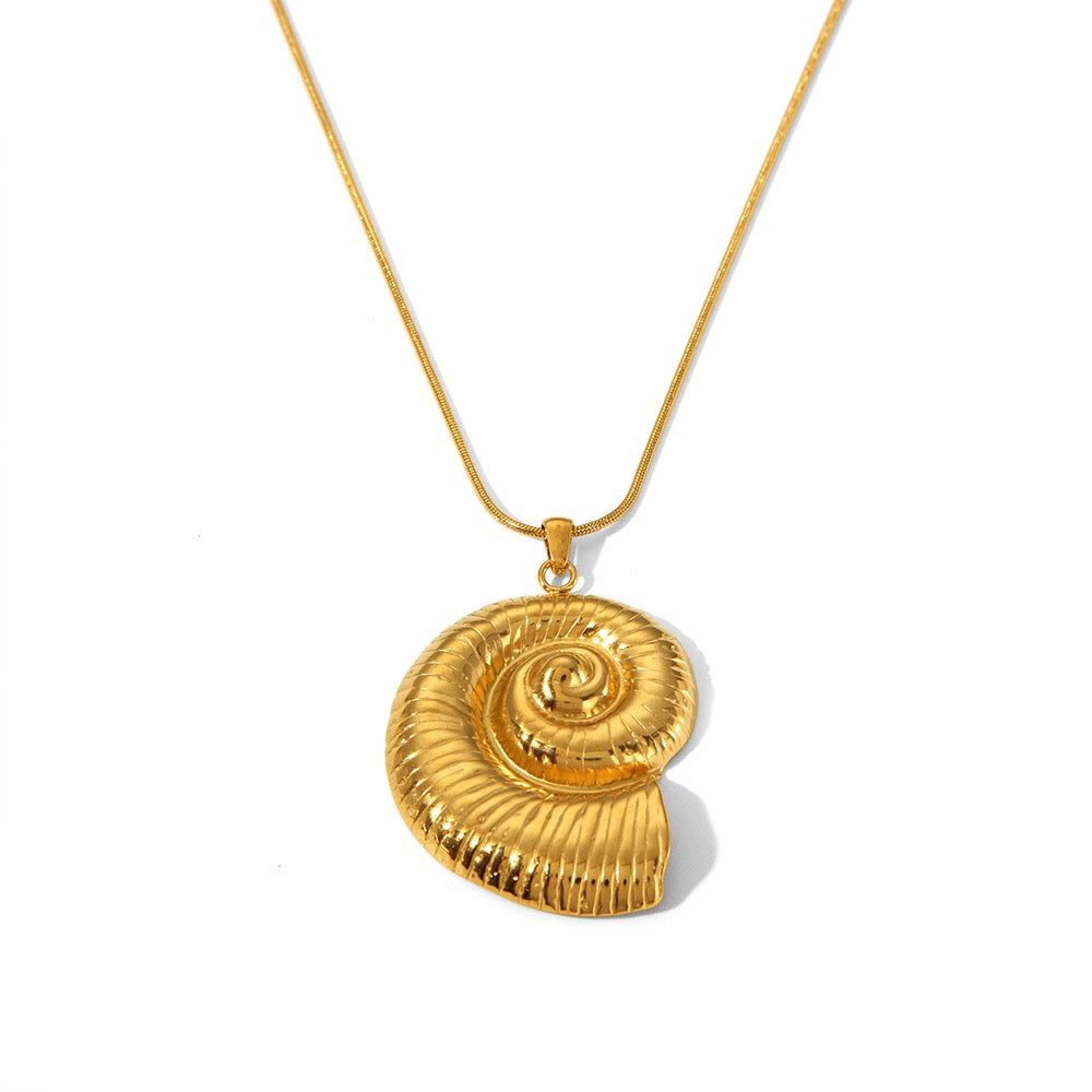 18K Gold Summer Shell Pendant Statement Stud Earrings