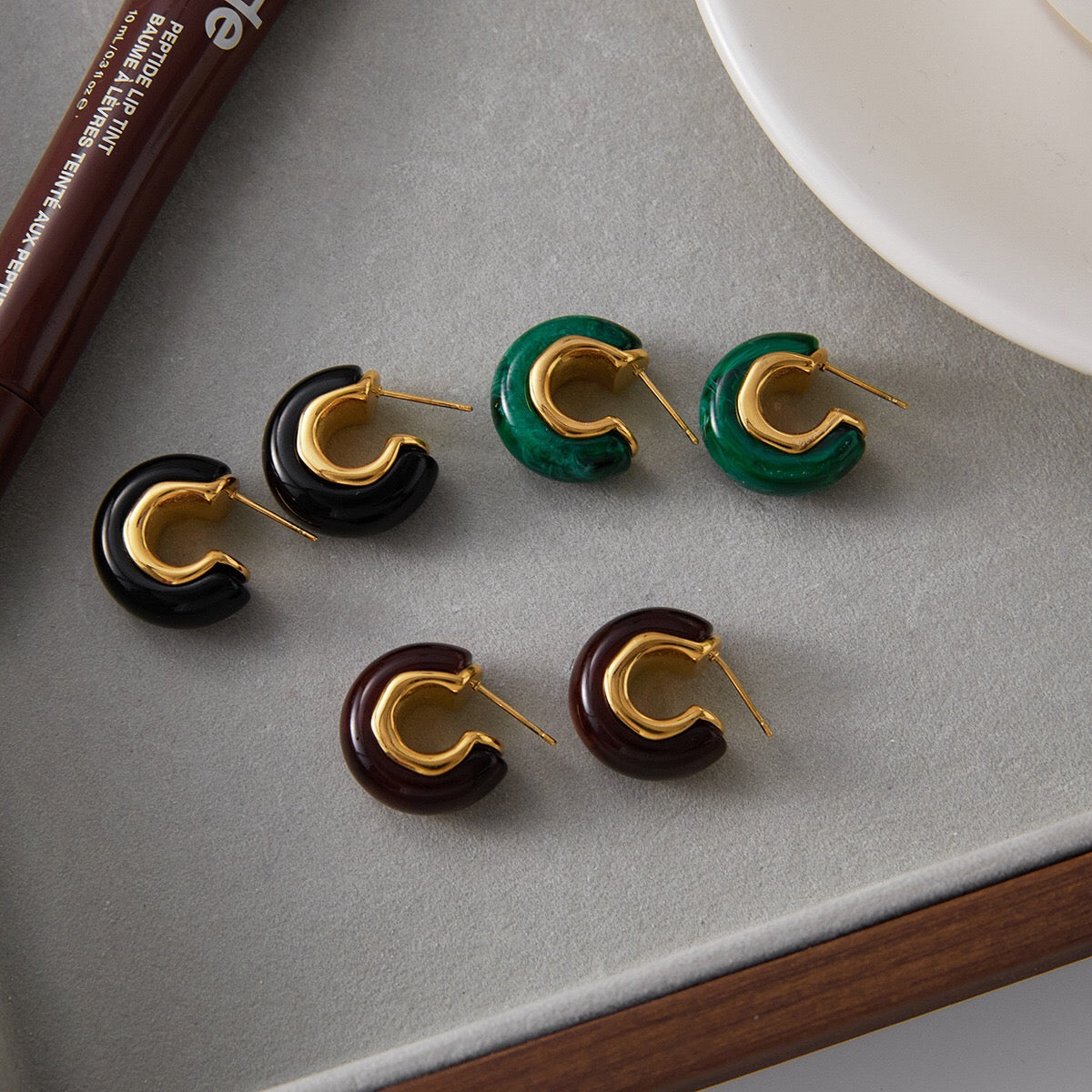 18K Gold Cozy Season Small Hoop Huggie Earrings
