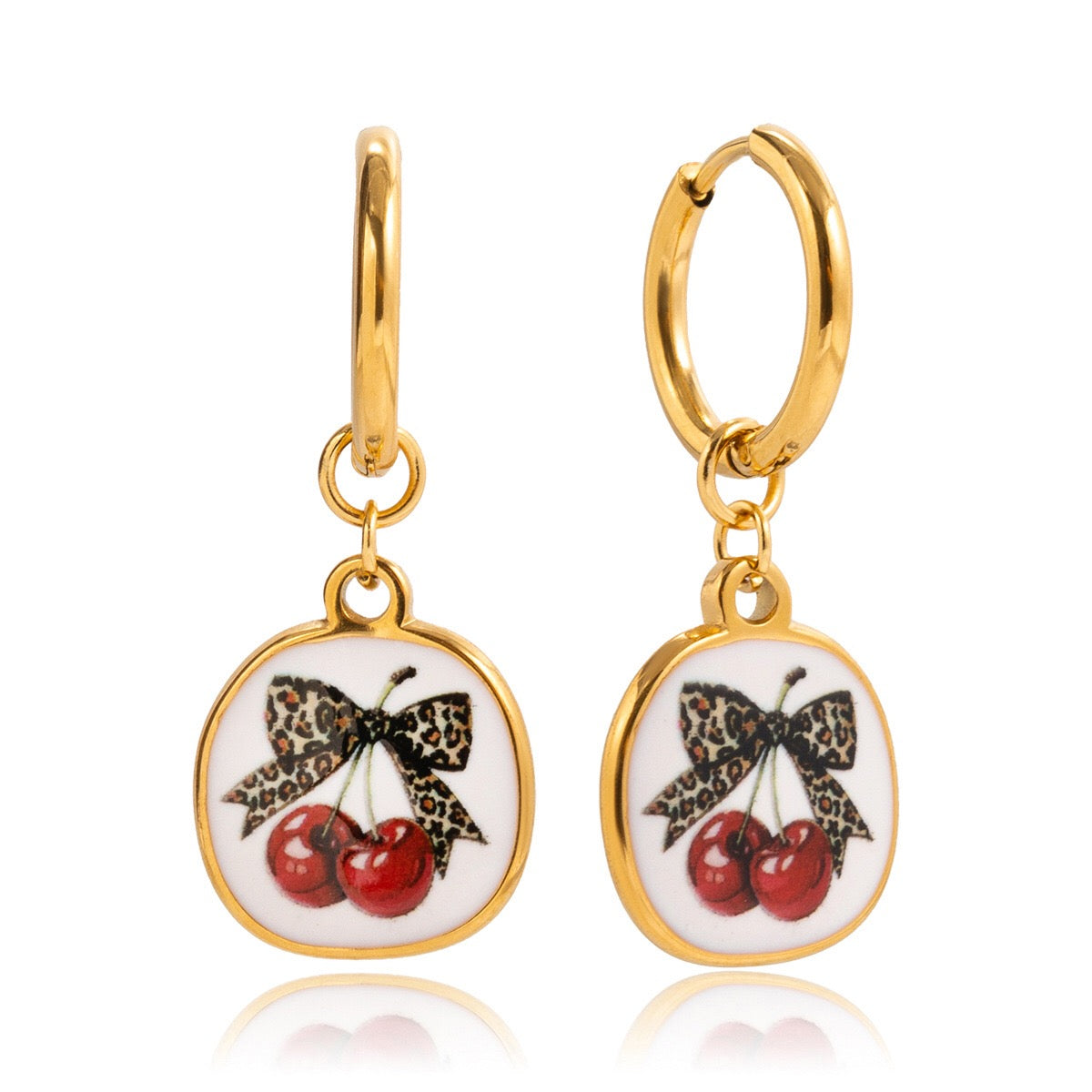 18K Gold Red Cherry Ring