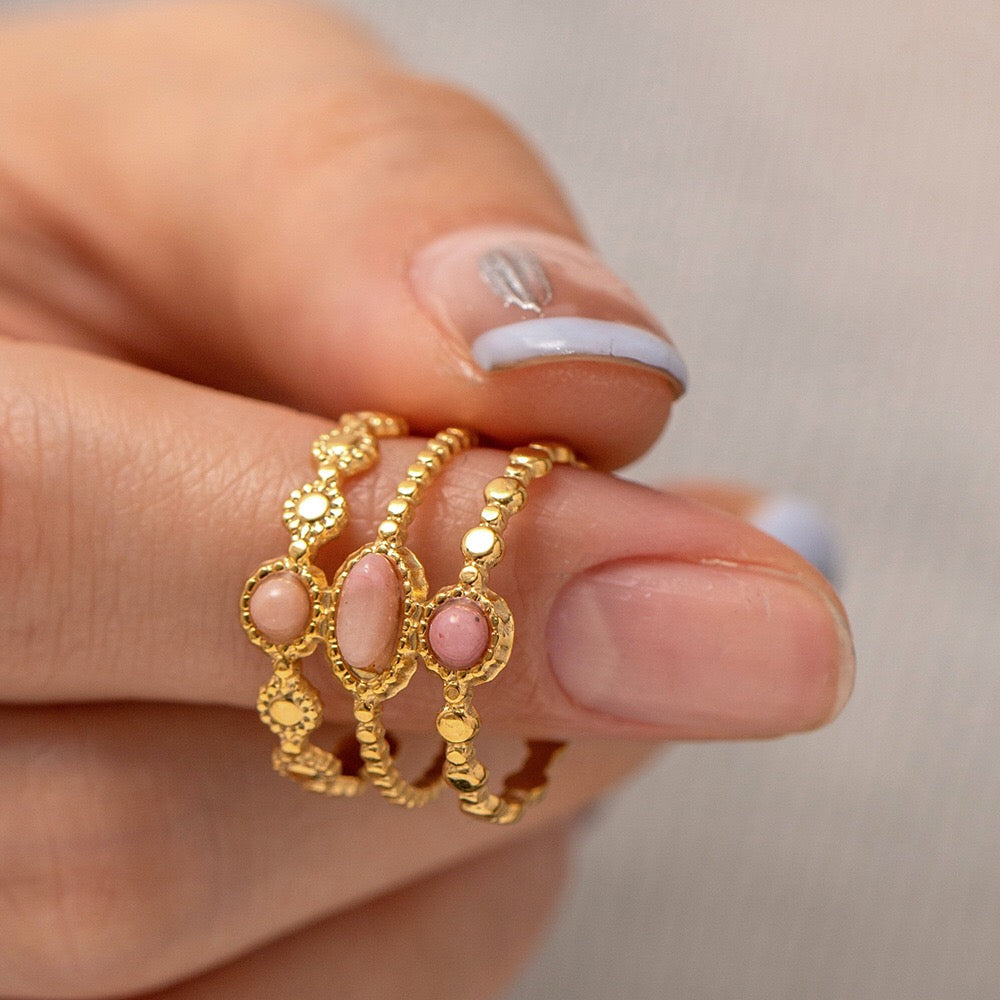 18K Gold Vintage Inspired Natural Stone Ring