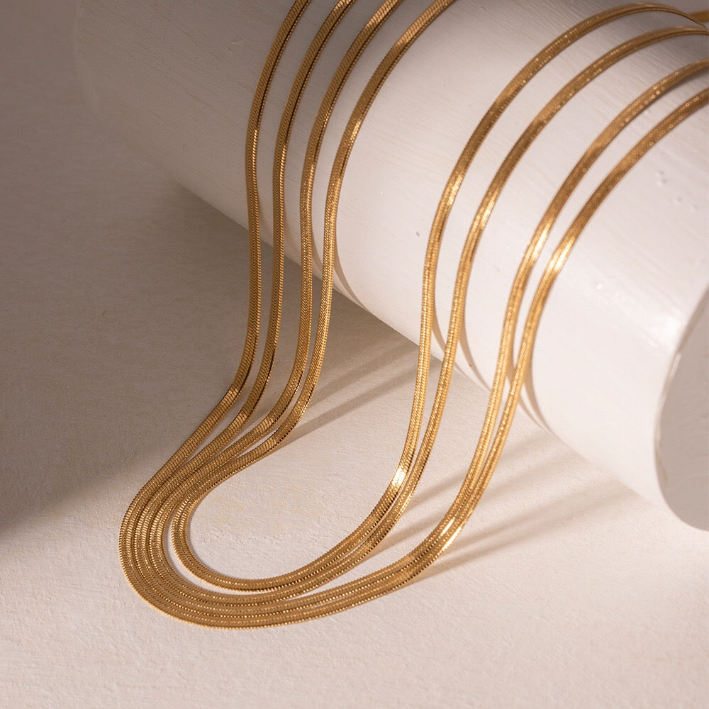 18K Gold Glowing Herringbone Snake Chain Necklace
