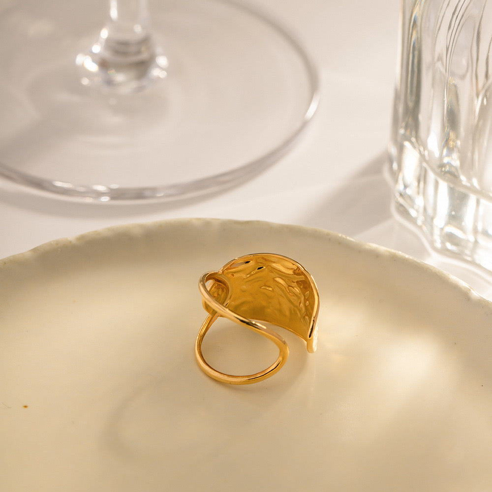 18K Gold Balance Geometric Statement Band Ring