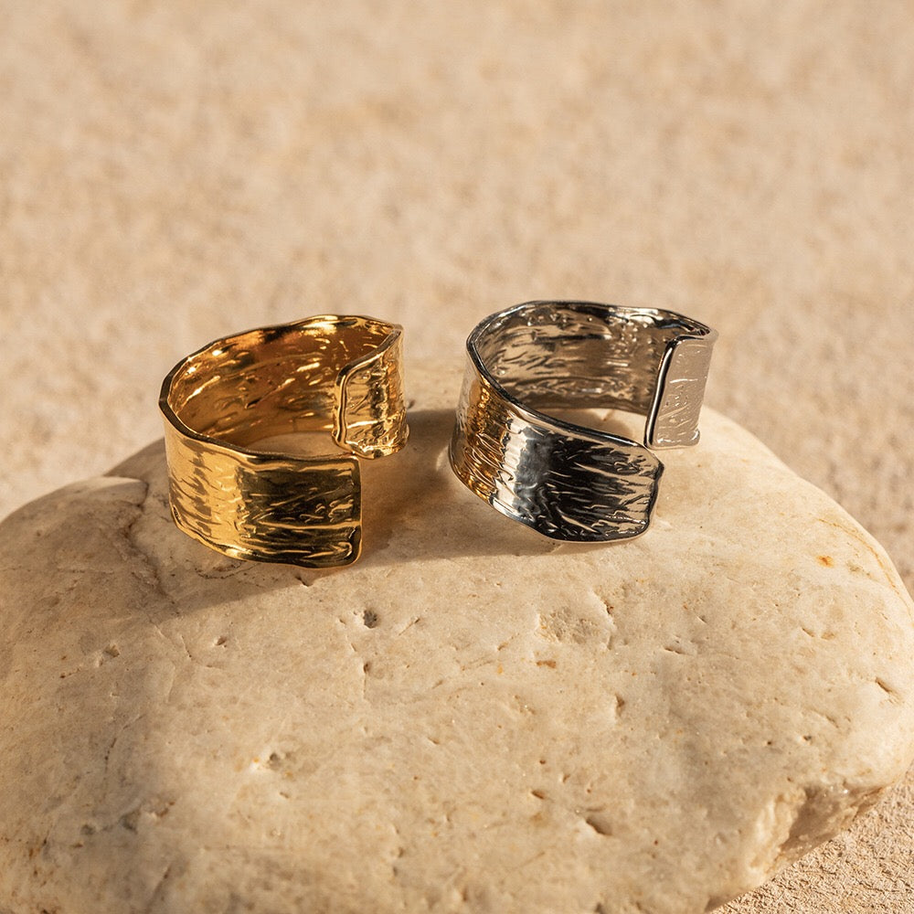 18K Gold Wrap Around Statement Ring