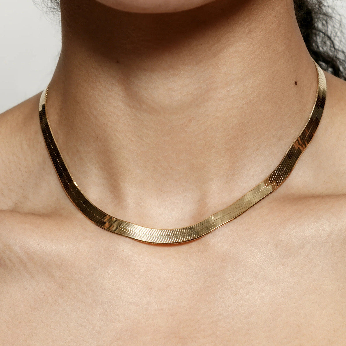 18K Gold Thick Herringbone Snake Chain Necklace