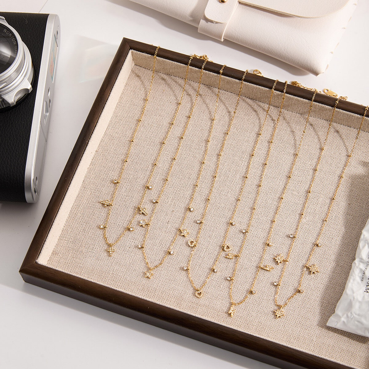 18K Gold Tempting Shimmer Heart Star Dainty Chain Necklace