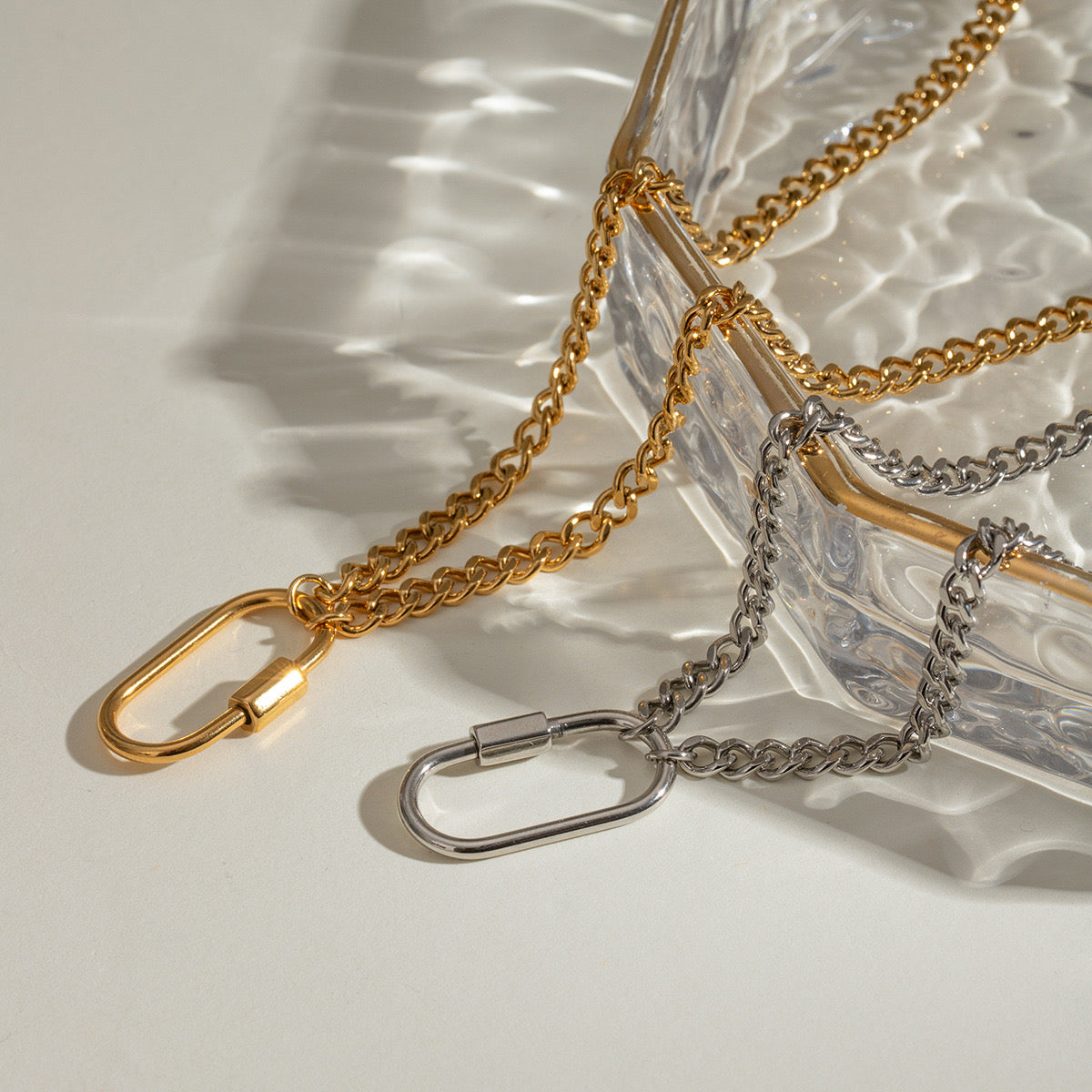18K Gold Hooking Up Chain Charm Necklace Base