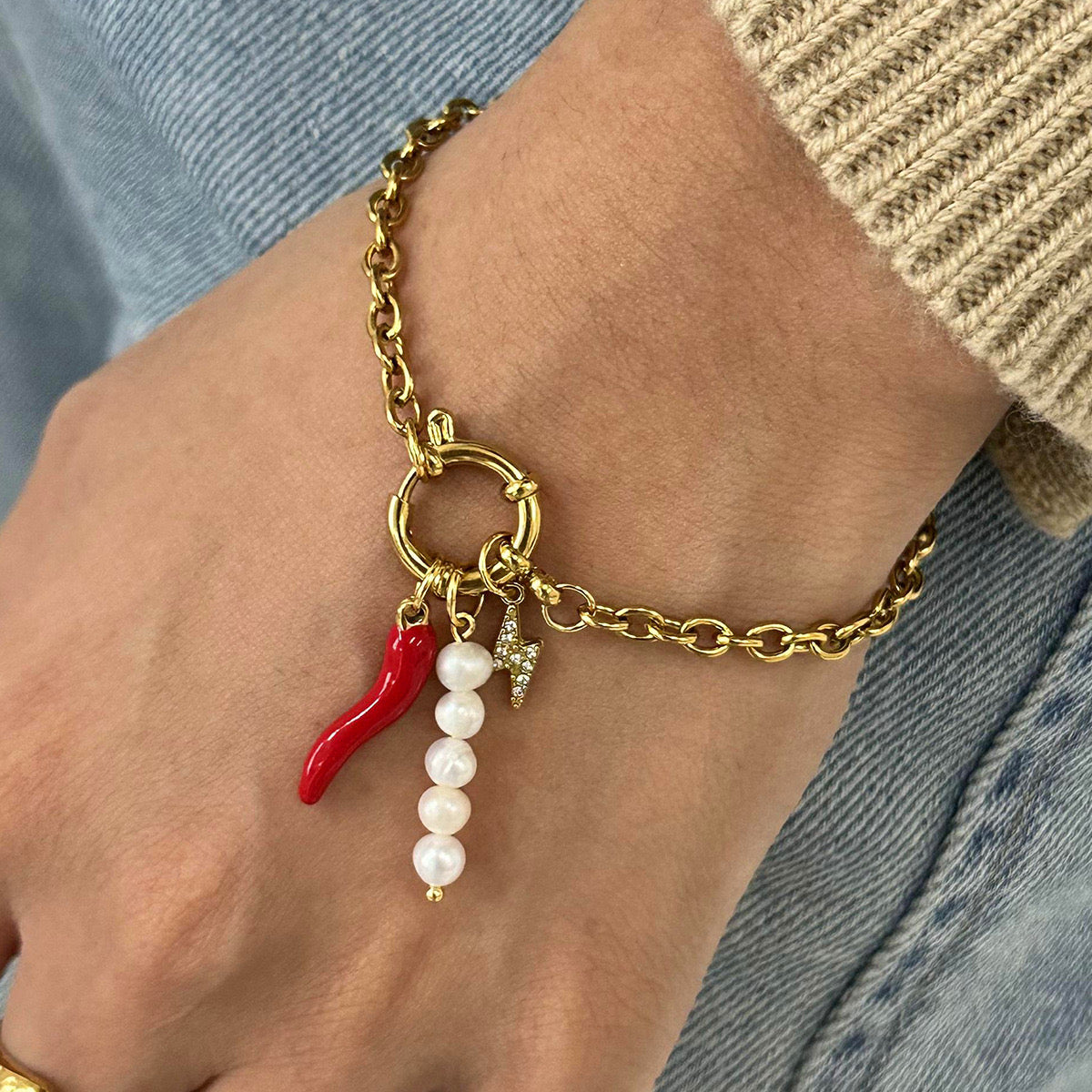 18K Gold Italian Horn Pearl Charm Bracelet
