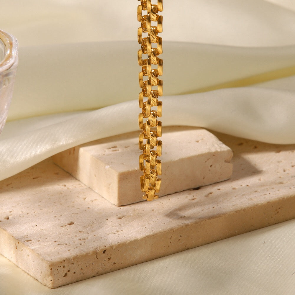 18K Gold Slim Watch Band Choker Chain Necklace