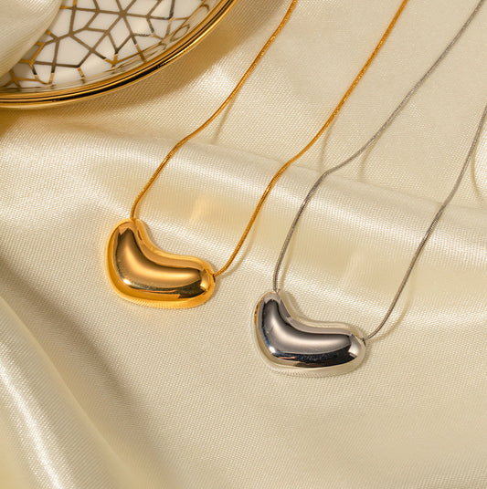 18K Gold Liquid Heart Pendant Statement Necklace