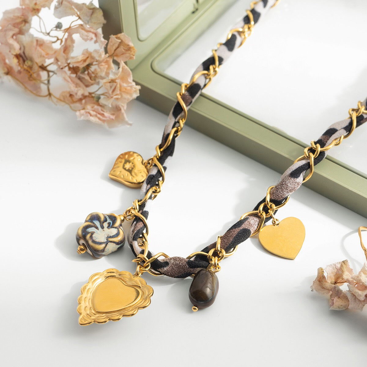 18K Gold Cinnamon Kiss Pearl Heart Ribbon Chain Charm Necklace