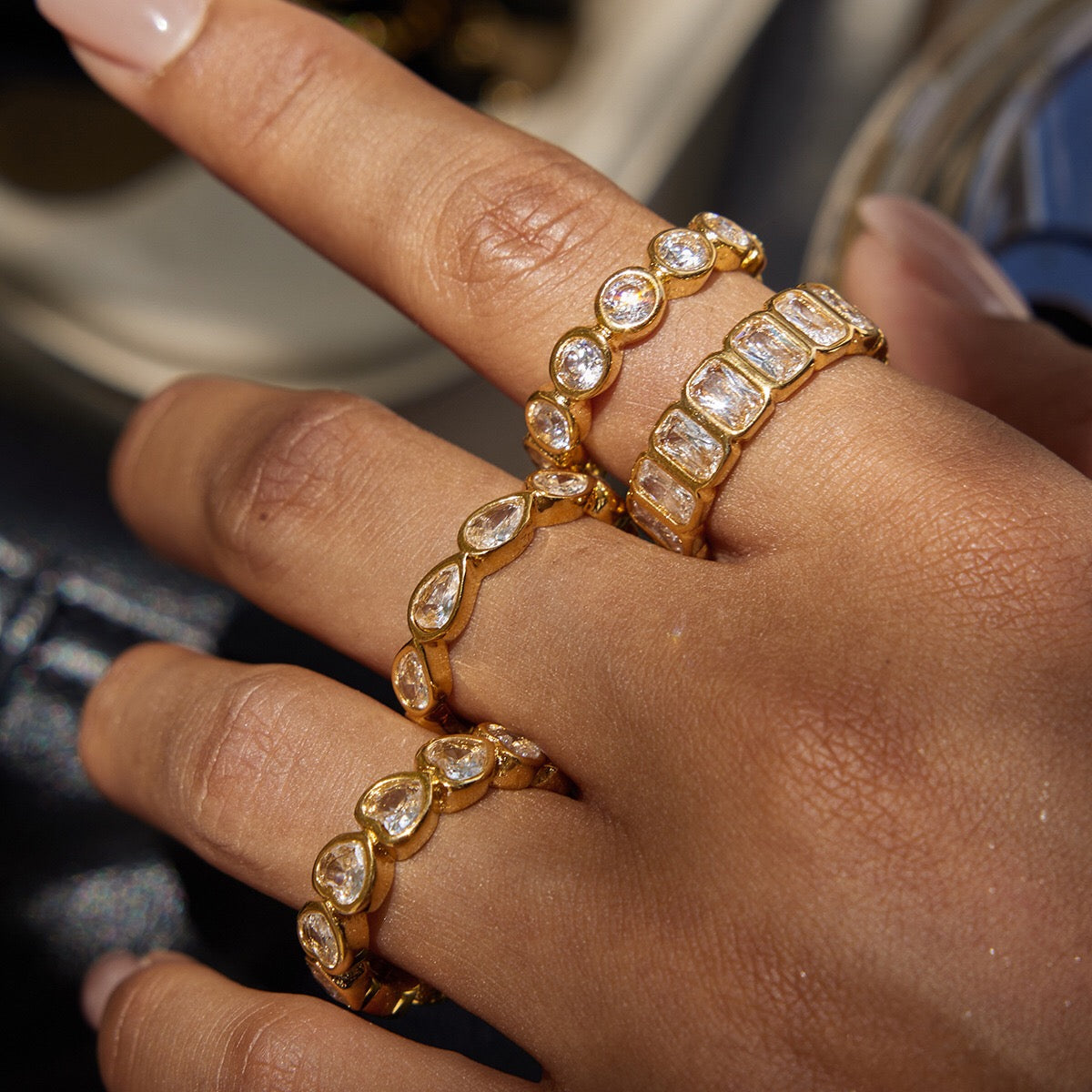 18K Gold Extra Shine Heart Eternity Tennis Ring