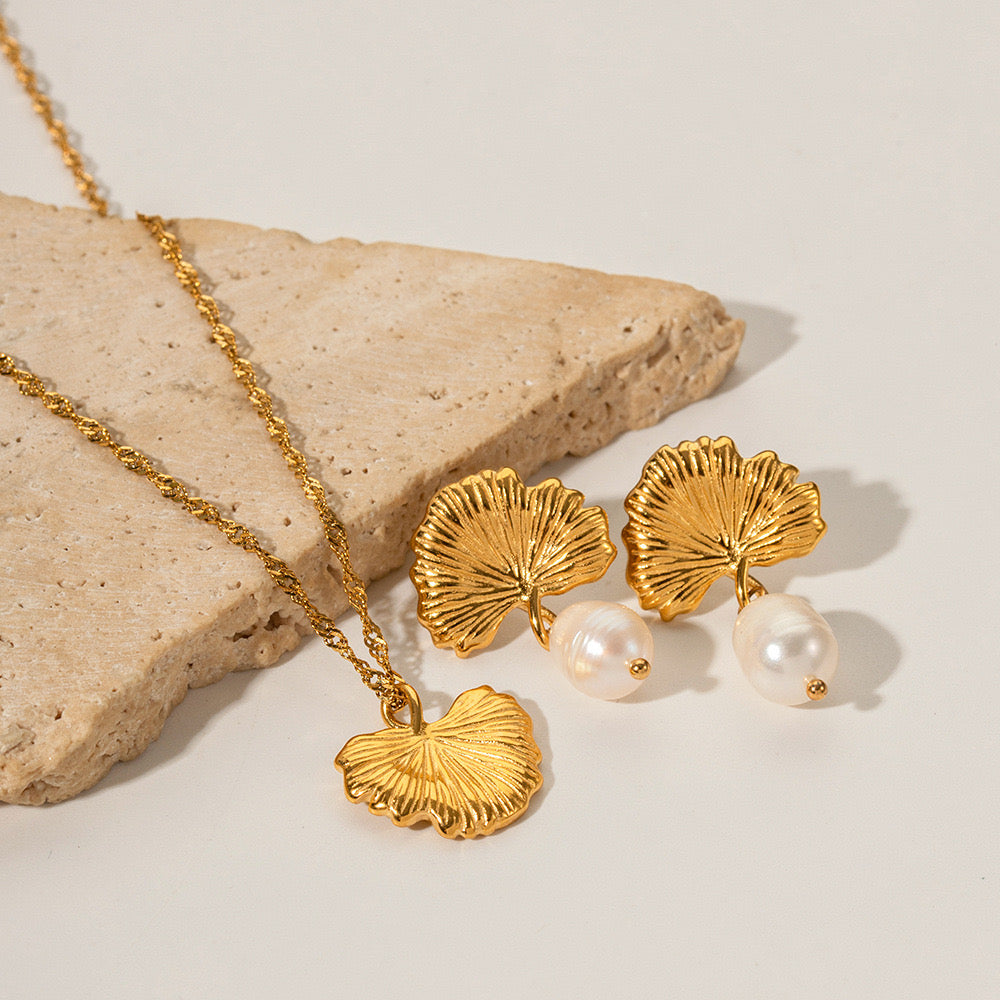 18K Gold Ginkgo Pearl Drop Dangle Stud Earrings