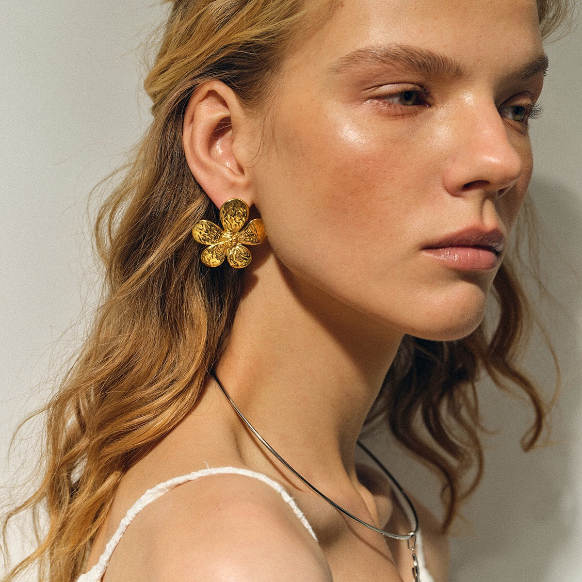 18K Gold Blooming Flower Statement Stud Earrings