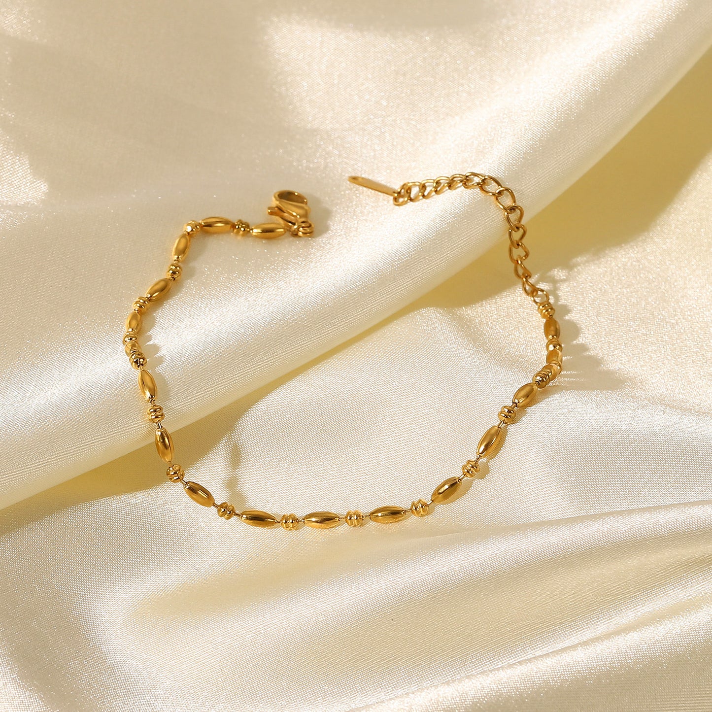 18K Gold Minimalist Beaded Bracelet