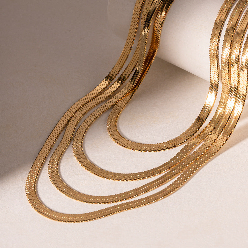 18K Gold Glowing Herringbone Snake Chain Necklace