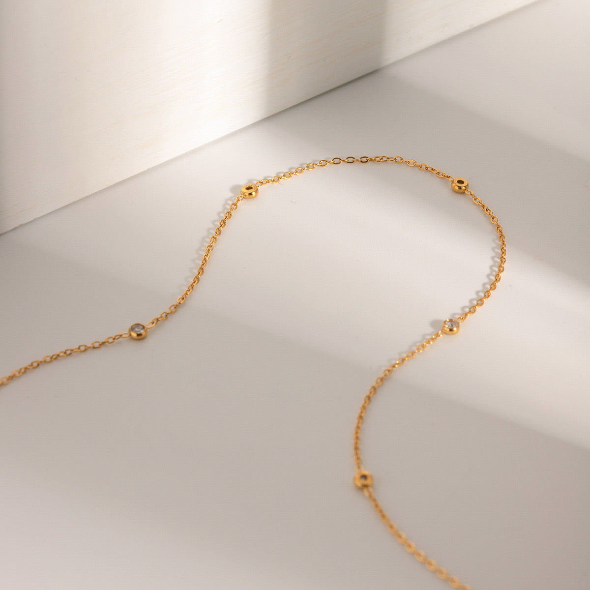 18K Gold Stars Align Chain Necklace