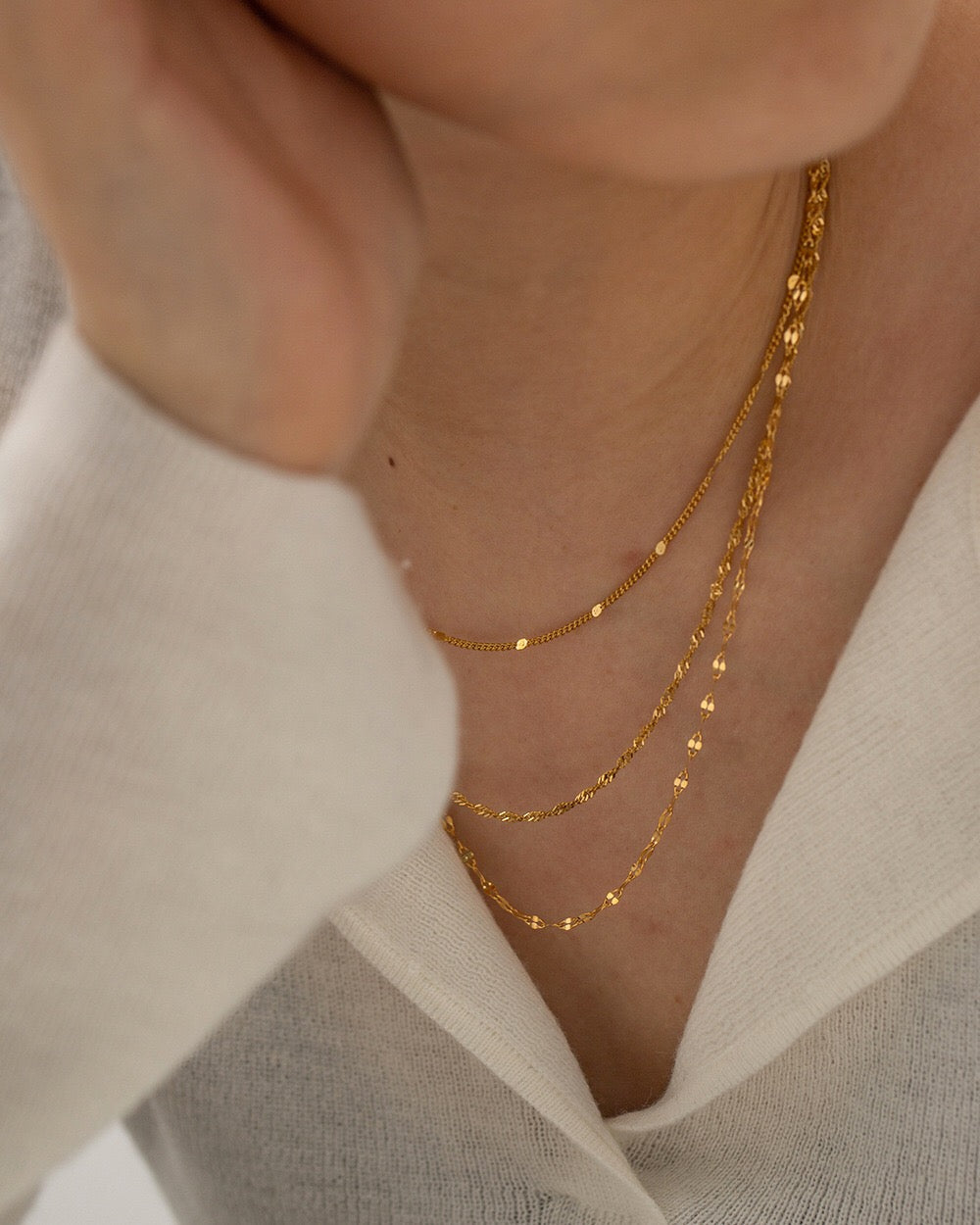 18K Gold Delicate Glimmer Chain Layered Necklace