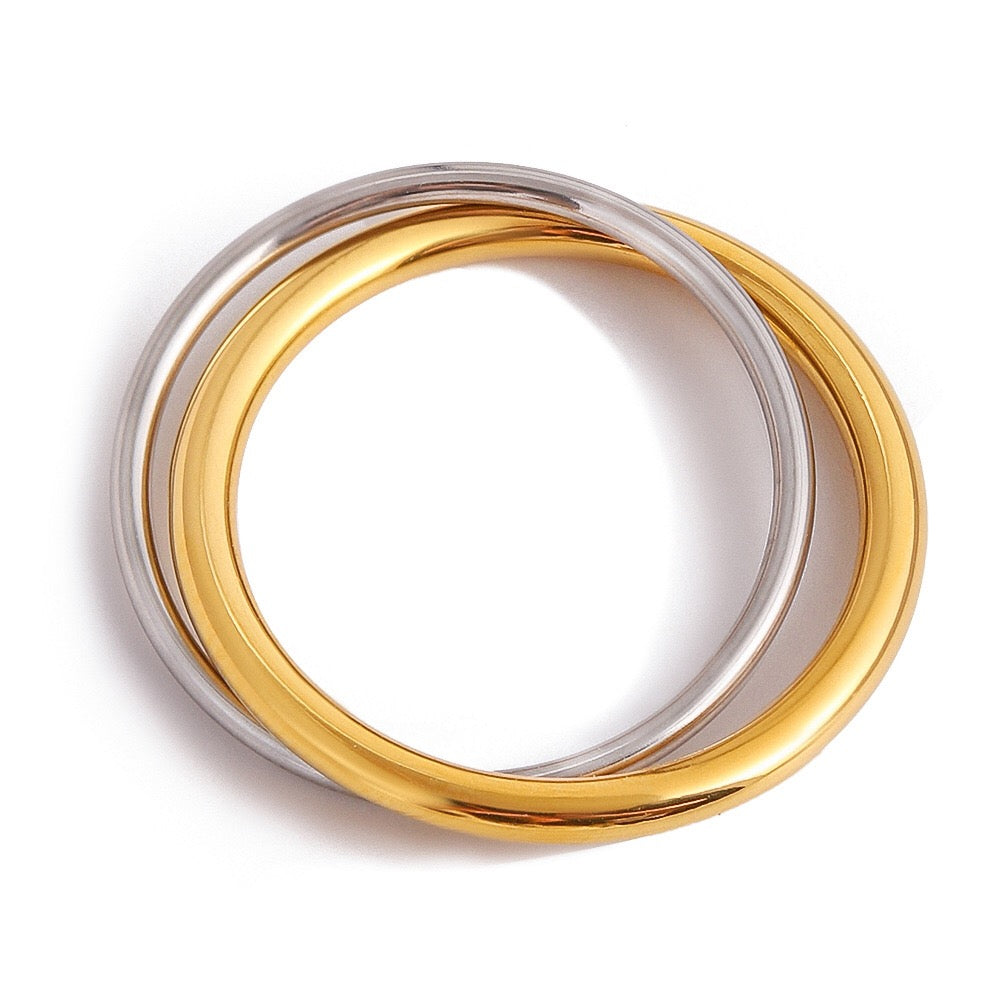 18K Gold and Silver Two Tone Intertwine Multiple Linked Trinity Ring Stack