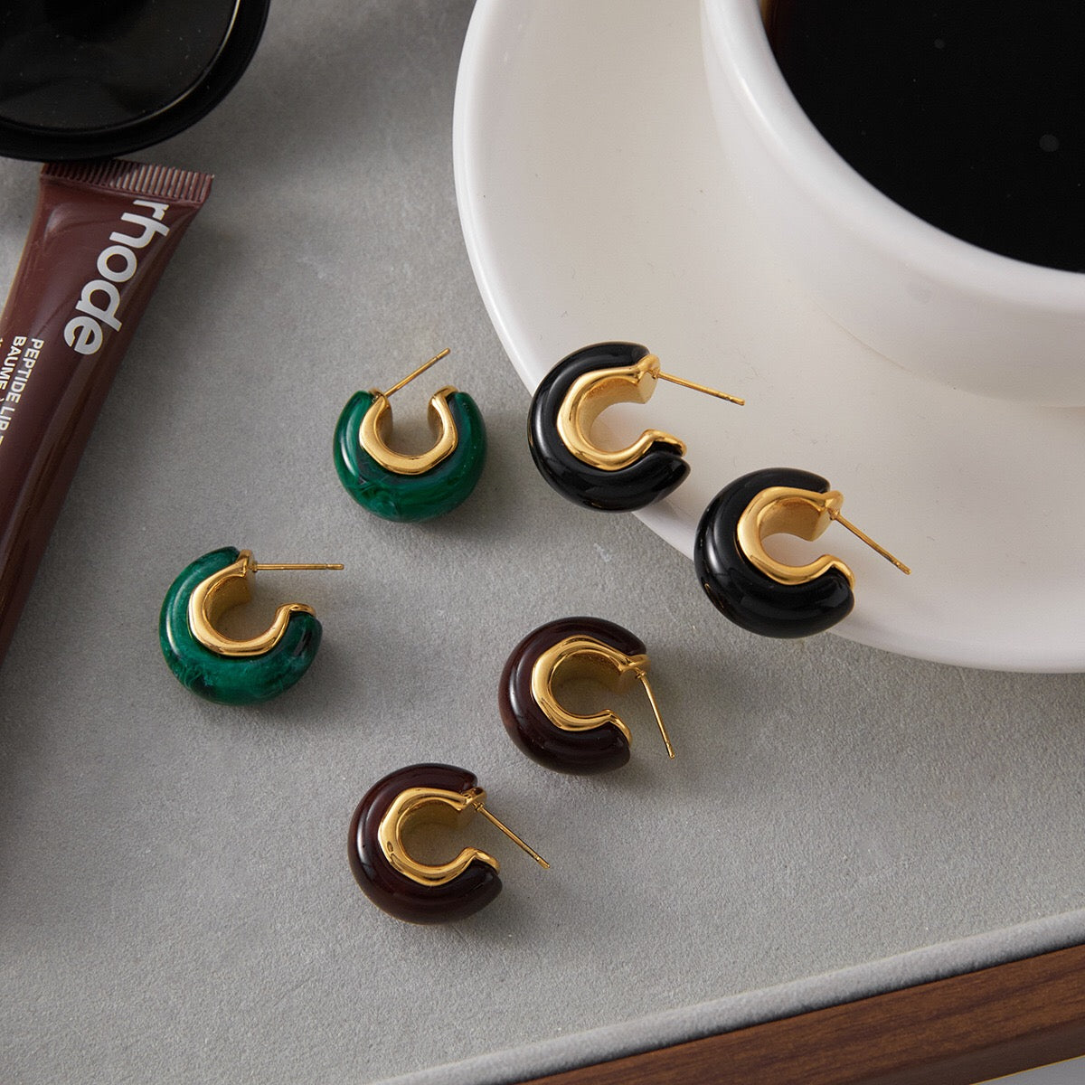 18K Gold Cozy Season Small Hoop Huggie Earrings