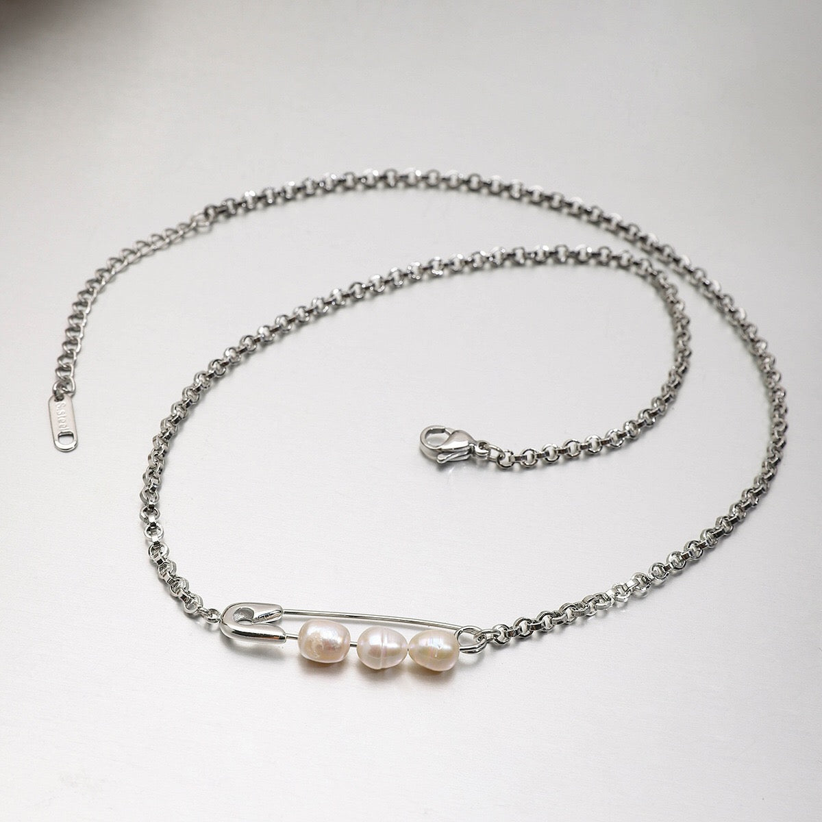 18K Gold and Silver Starry Bow Pendant Pearl Safety Pin Chain Layered Necklace Set
