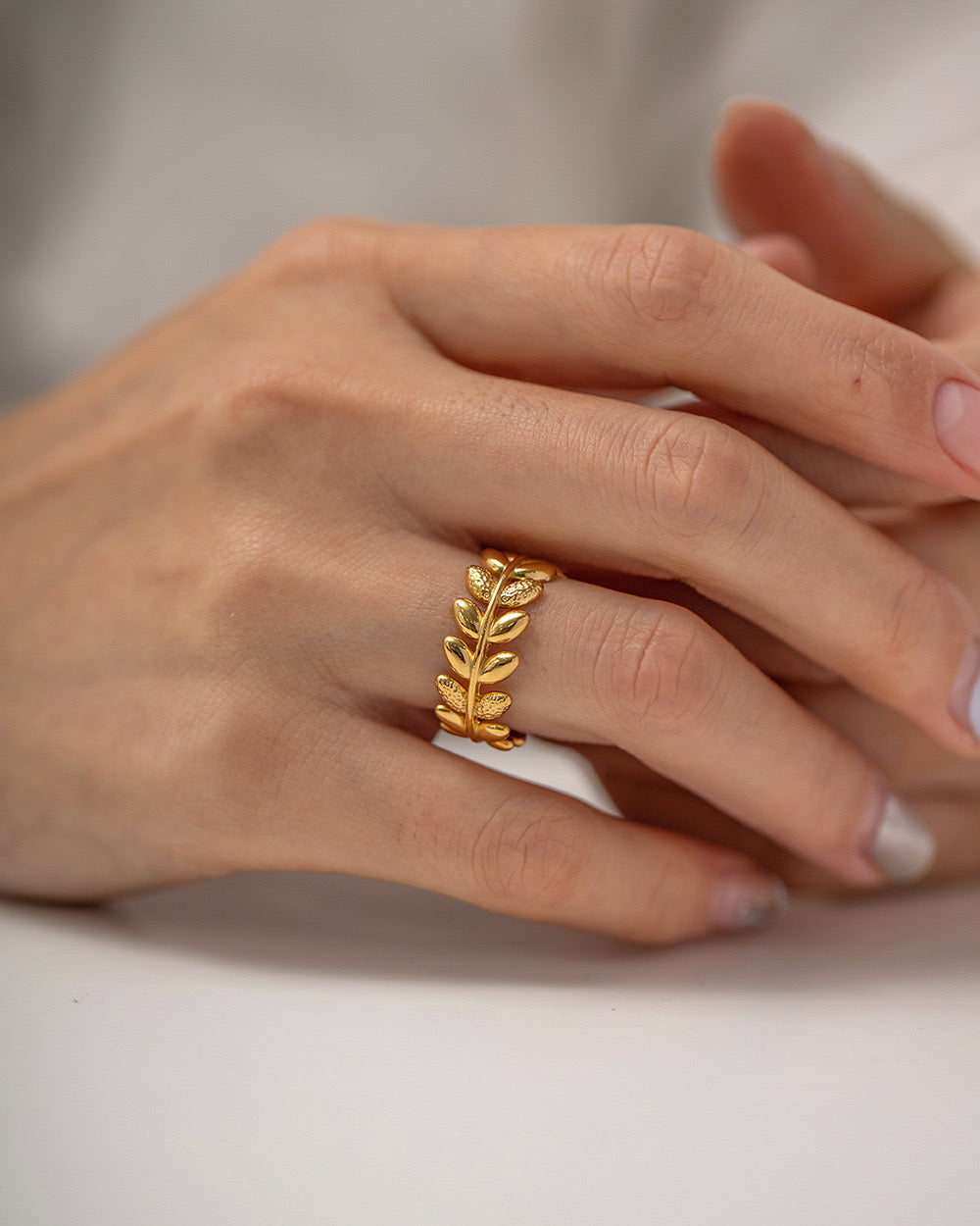 18K Gold Olive Branch Nature Band Ring