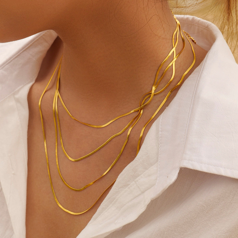 18K Gold Glowing Herringbone Snake Chain Necklace