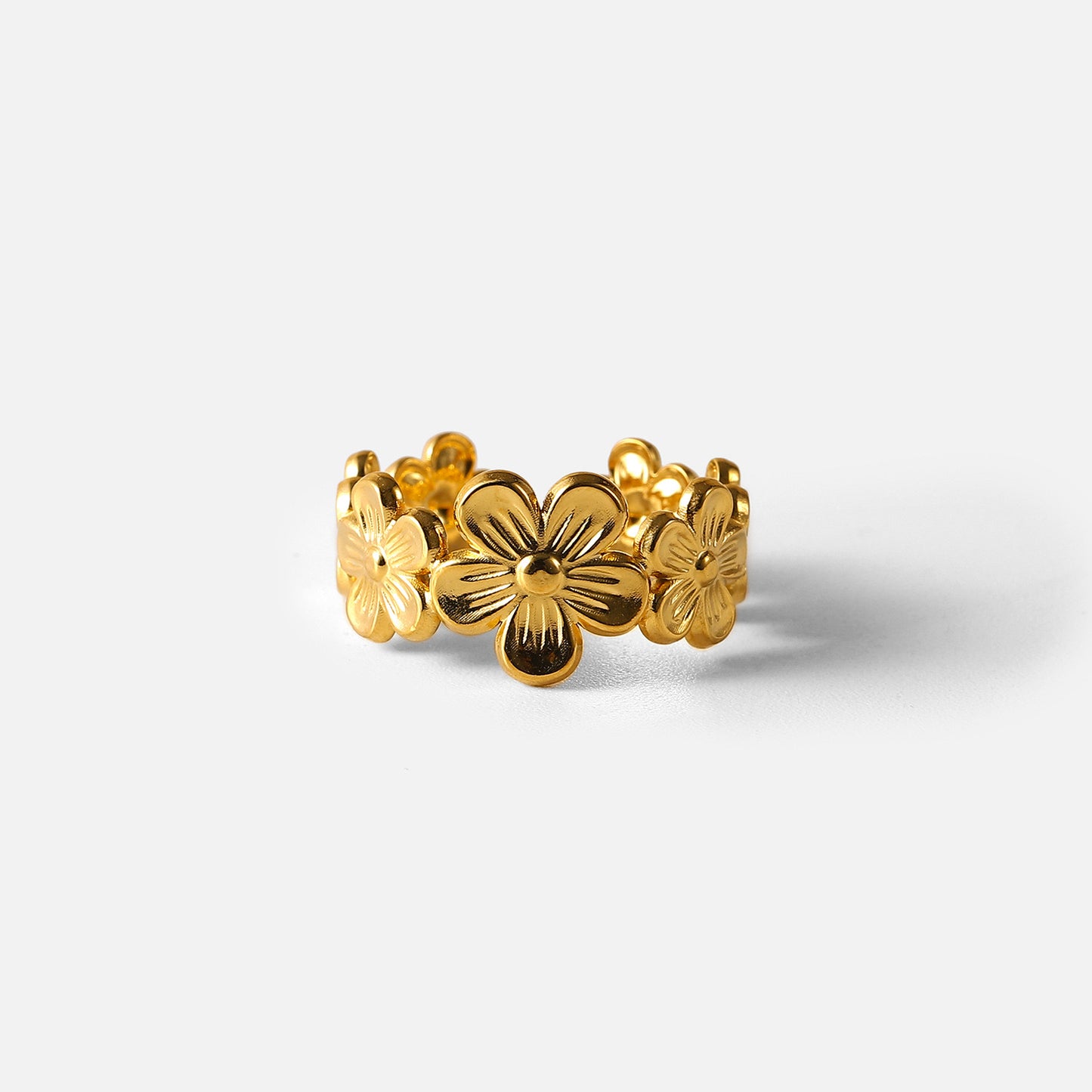 18K Gold Cherry Blossom Flower Band Ring