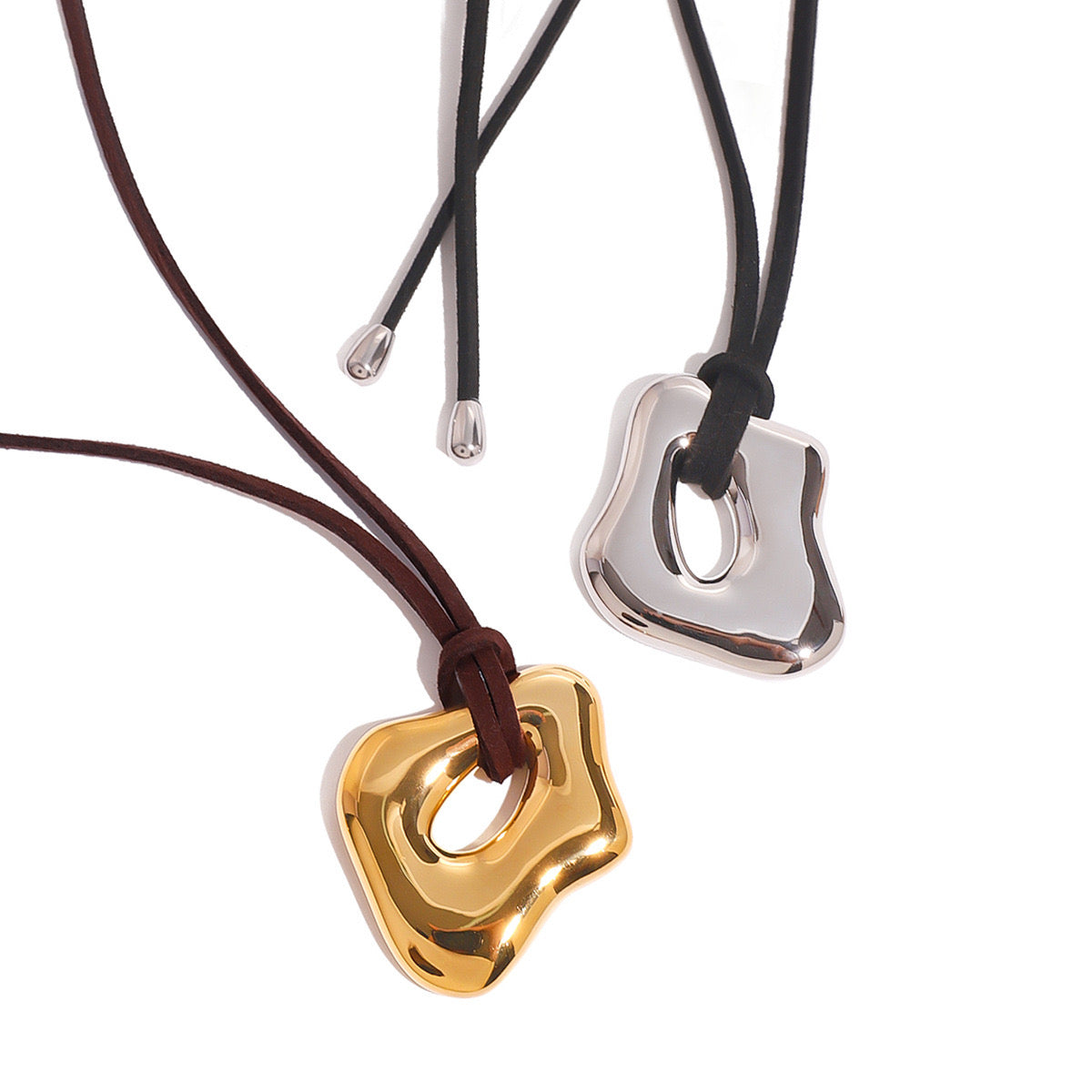 18K Gold Free Flow Geometric Statement Pendant Necklace