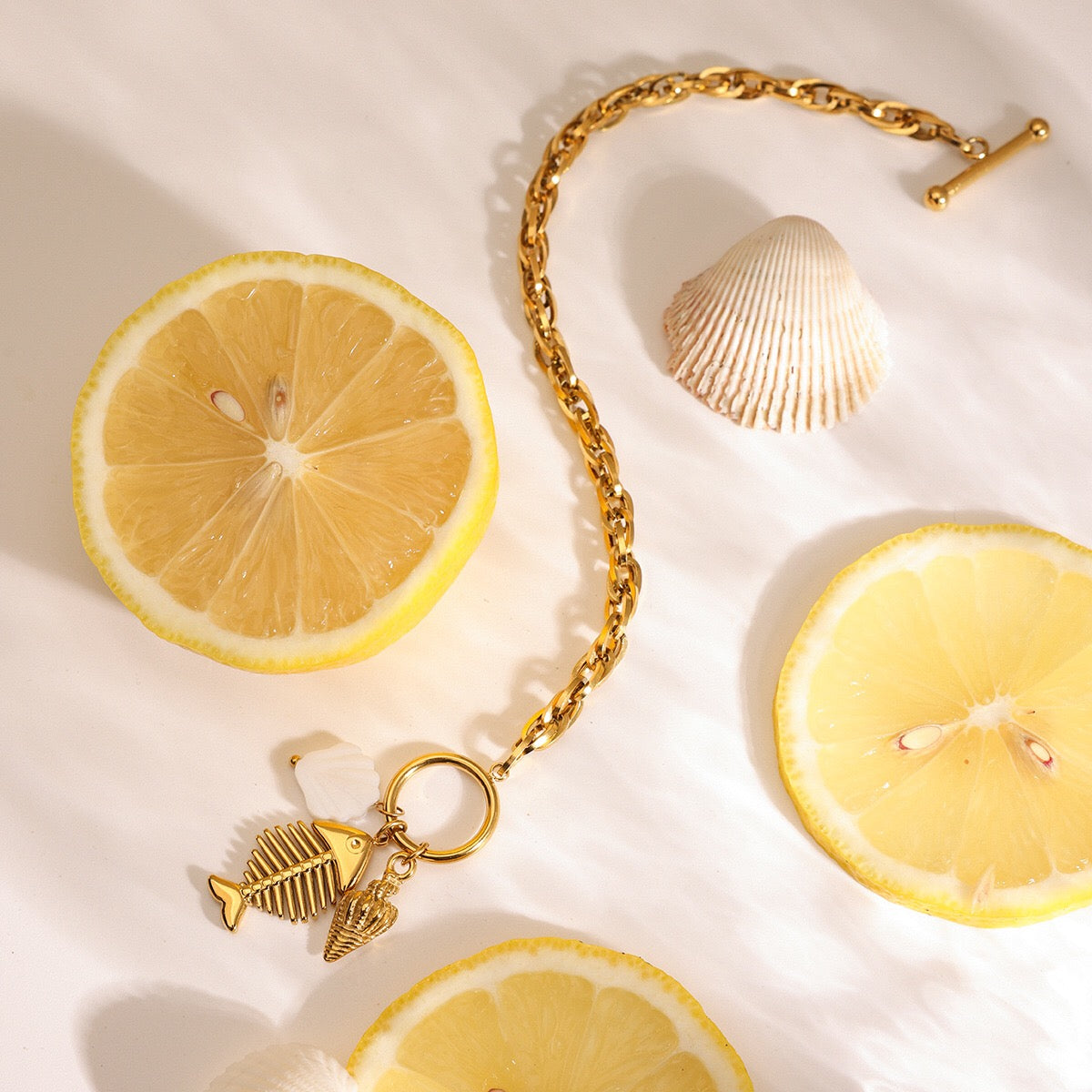 18K Gold Coastline Shell Fishbone Toggle Chain Charm Bracelet